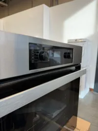 Miele H2265-1B Stainless Steel Built-In Oven – Image 3