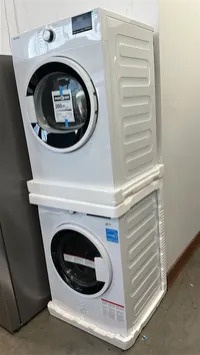 Blomberg WM72200W Washer + DV17600W2 Electric Dryer Set – Compact 24” Stackable – Image 2