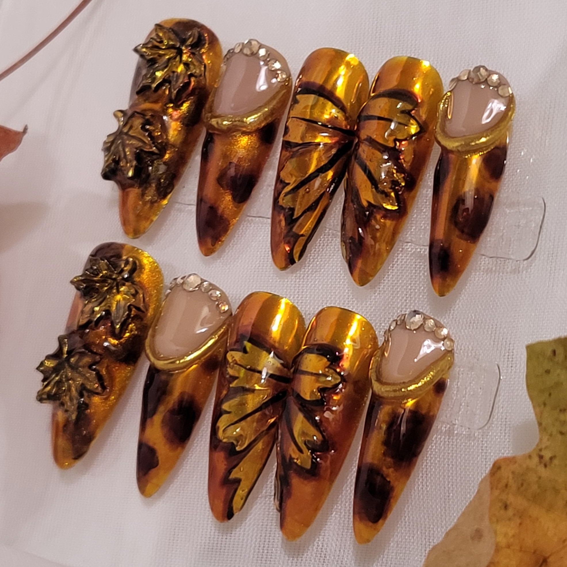 Autumn Leaf – Image 2