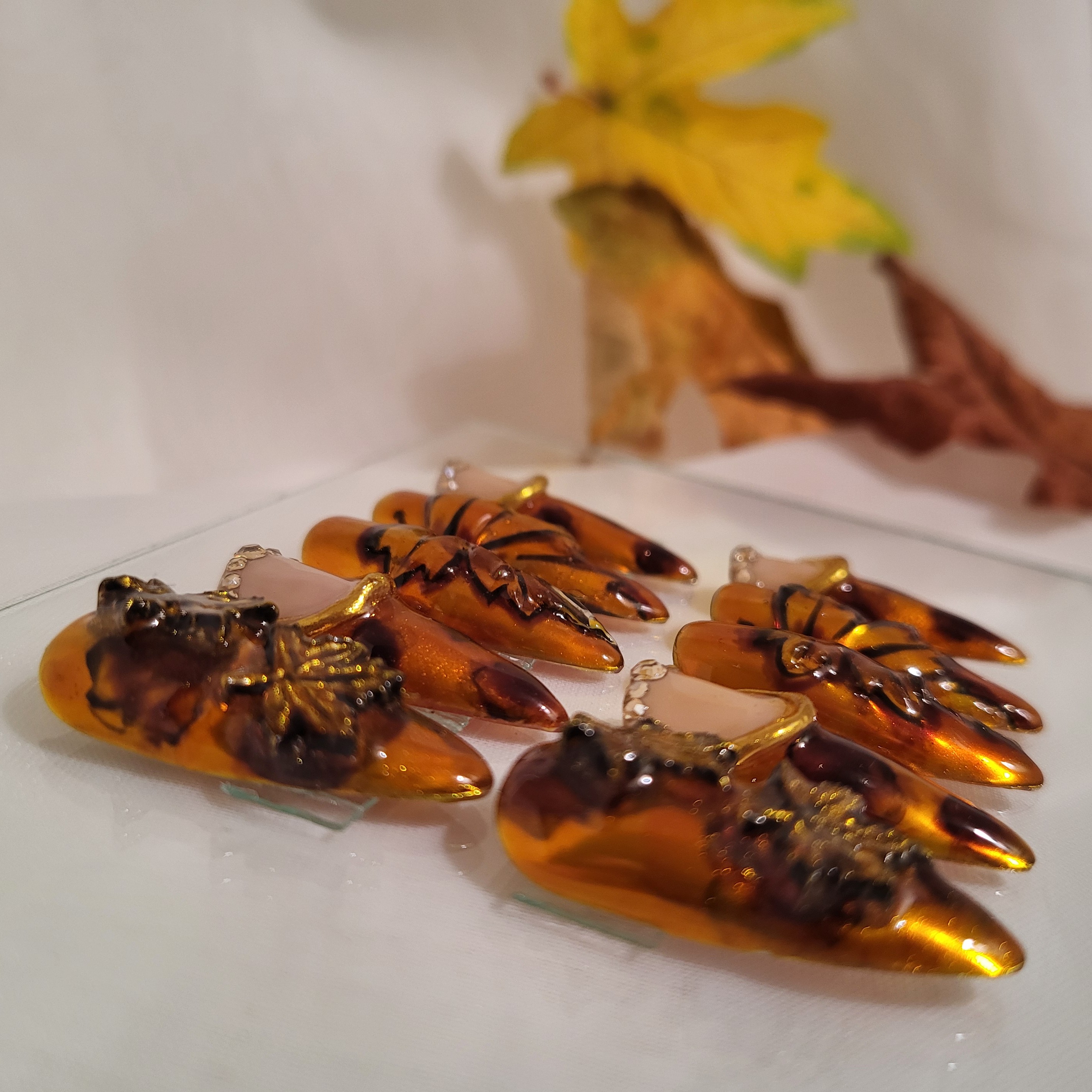 Autumn Leaf – Image 4