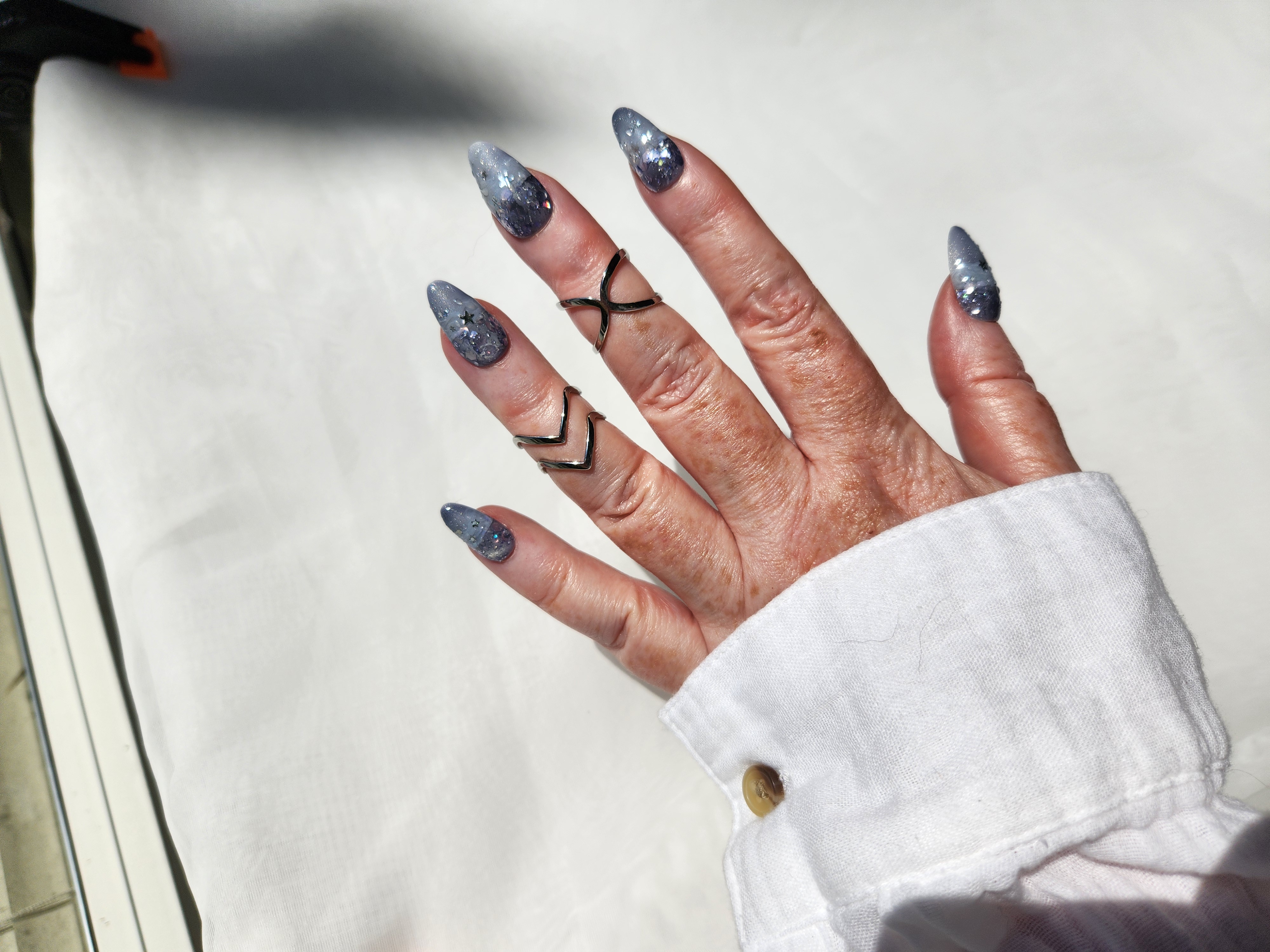 Celestial Mist | Lavender Blue Cat Eye Press-On Nails – Image 3