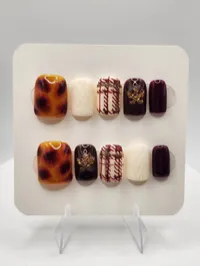 Cider Plaid Short Press-On Nails — Casual Friday Collection – Image 2