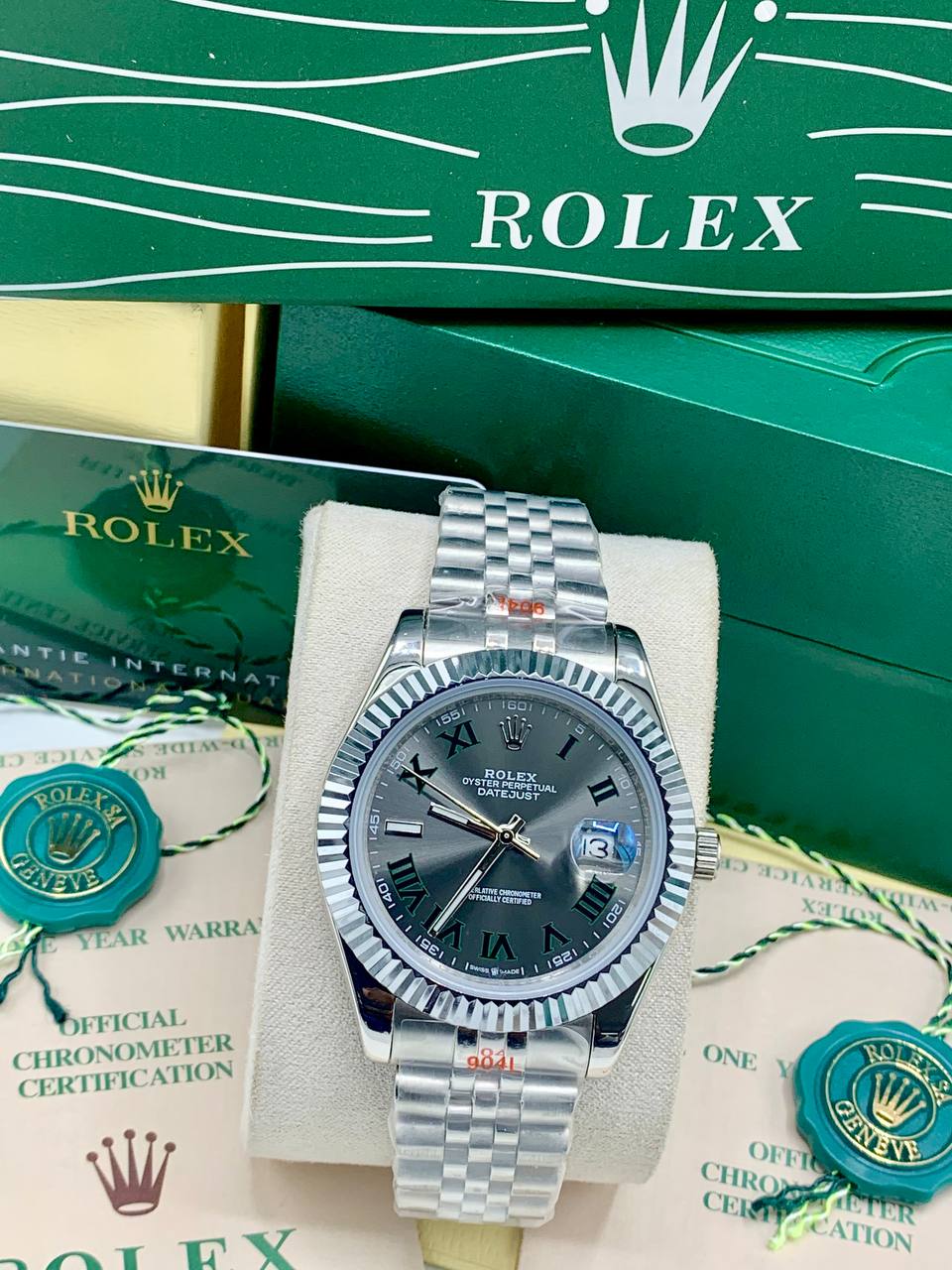 High Quality Luxury Rolex Watch  – Image 3