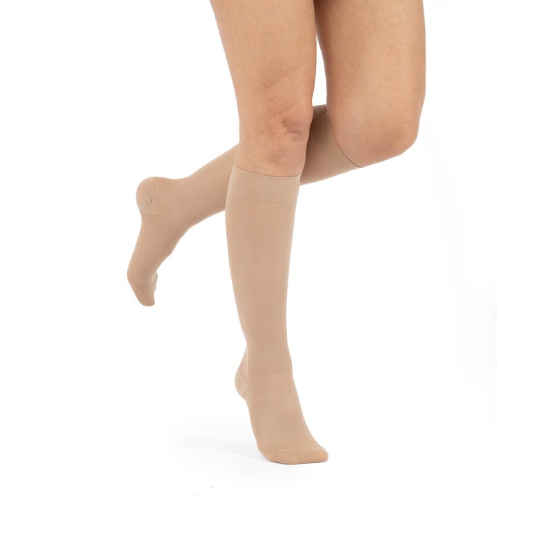 230 Medias A La Rodilla 20/30 Microfibra – Image 1