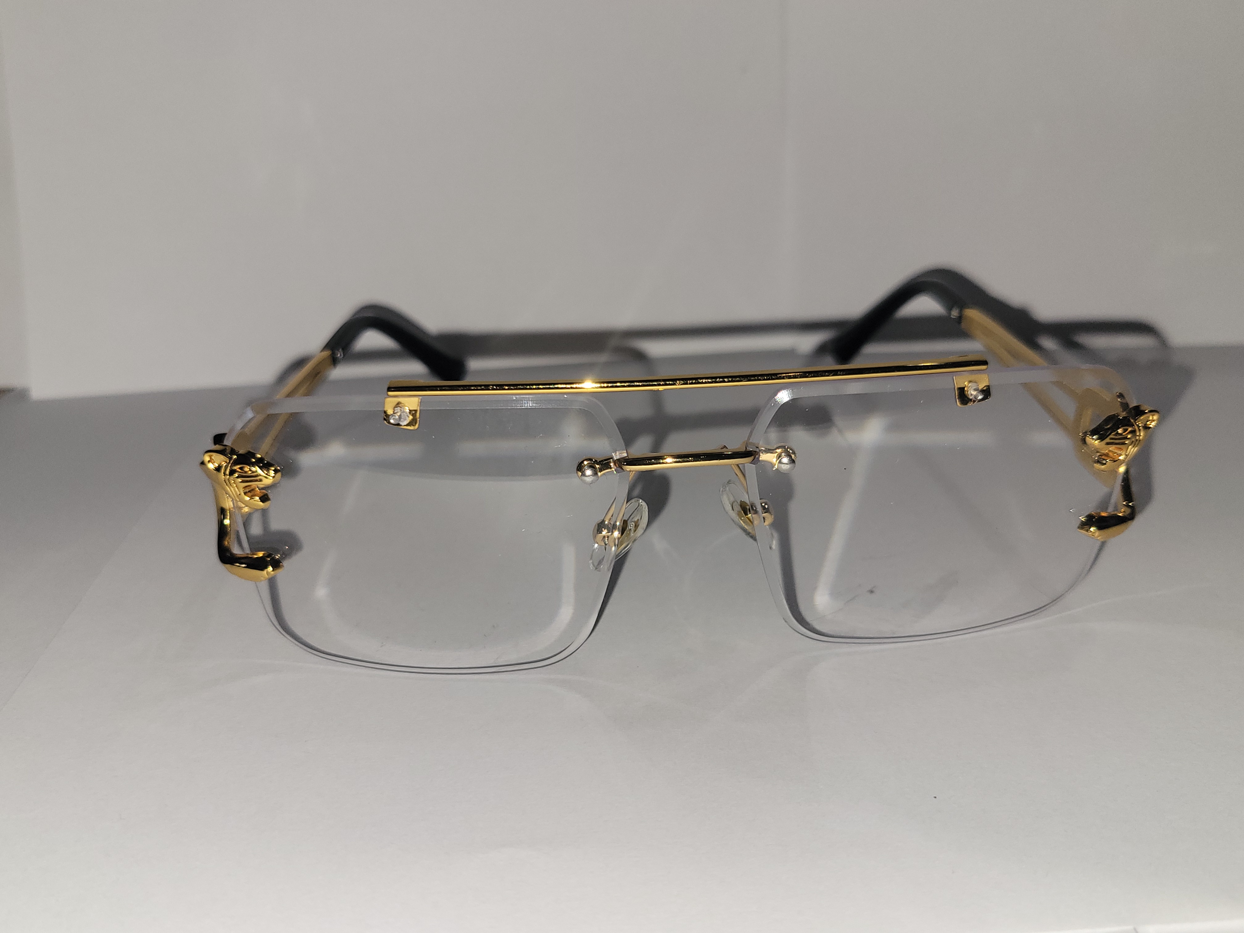 #8-Men's Sunglasses – Image 2