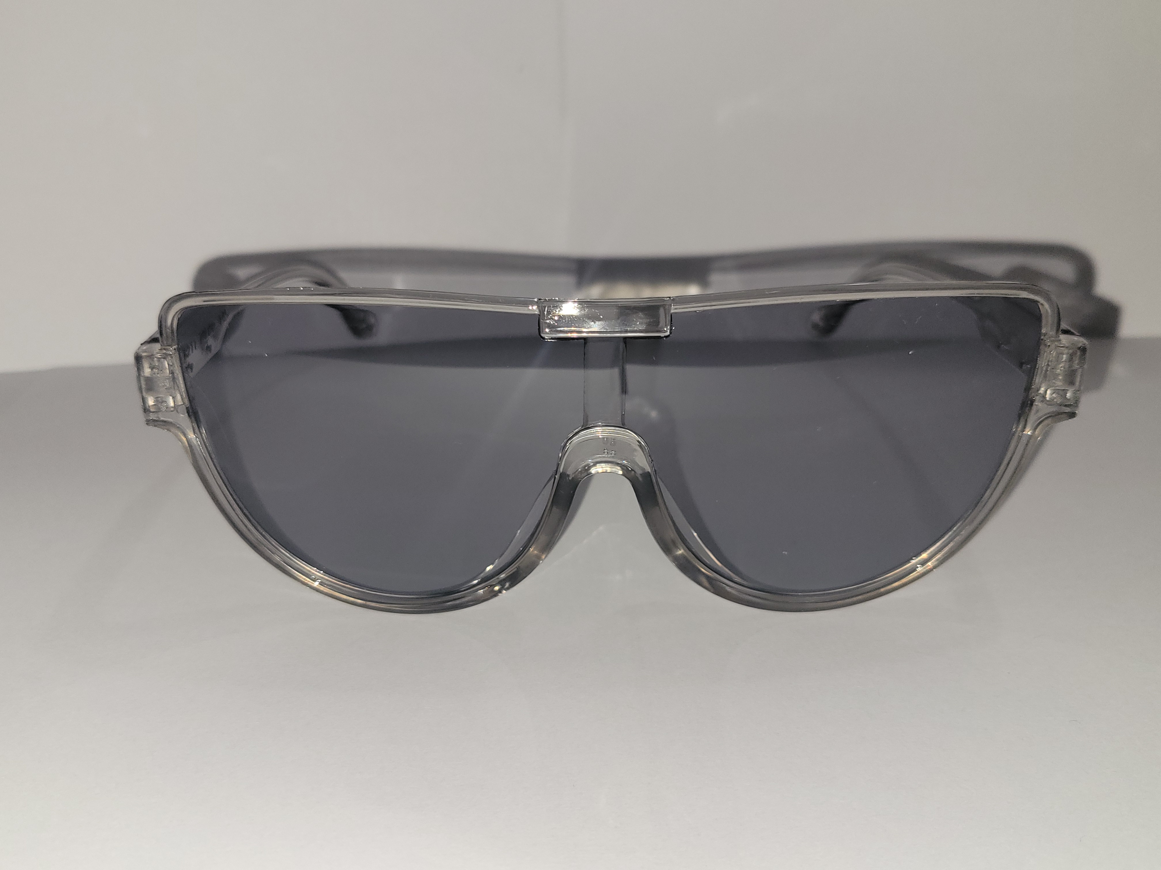 #13-Semicircle Framed Sunglass Cloud – Image 3
