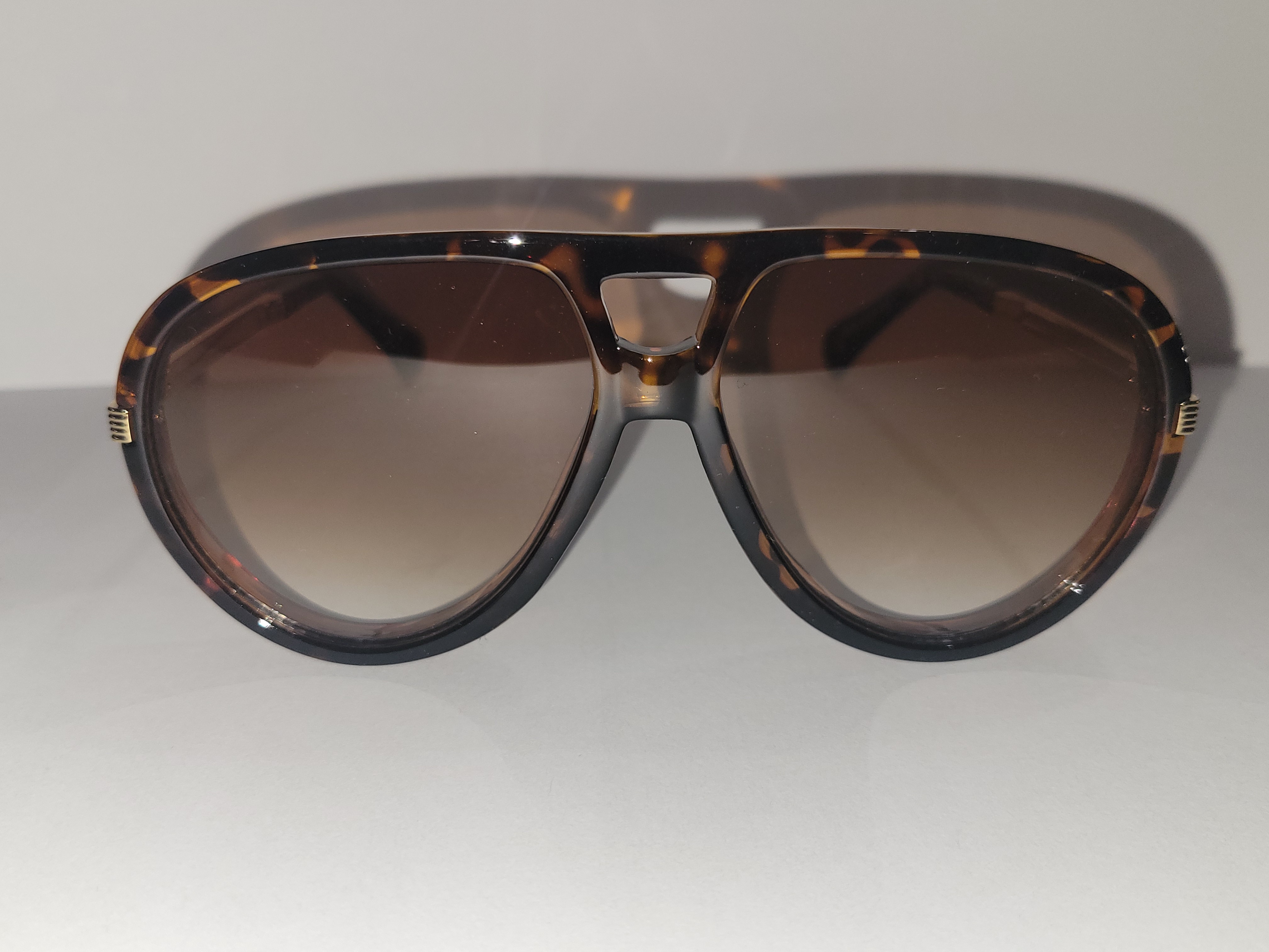 #24-Voyager inspired Sunglasses – Image 2