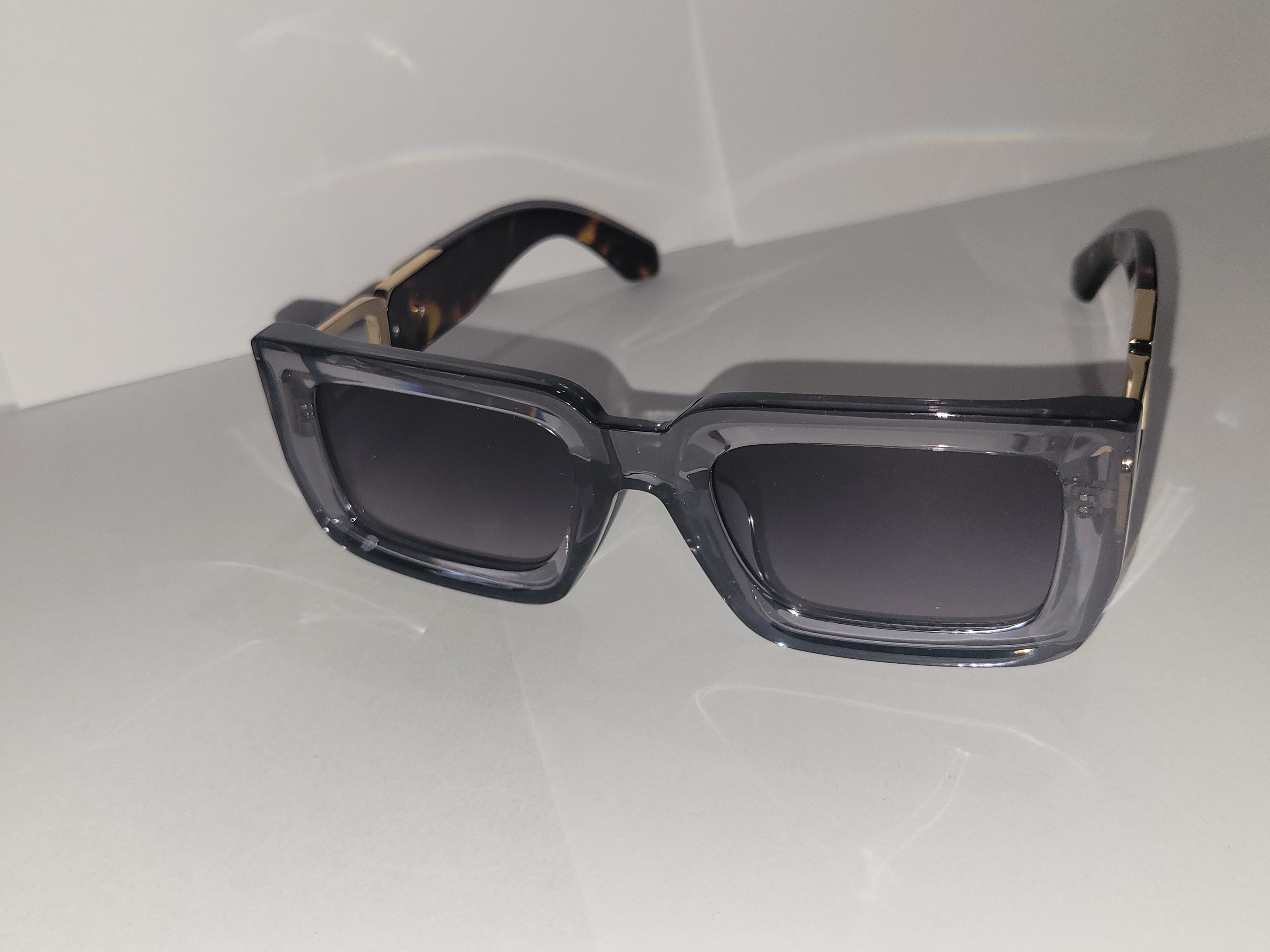 #30-Gray Framed with the Gold Touch Sunglasses – Image 1