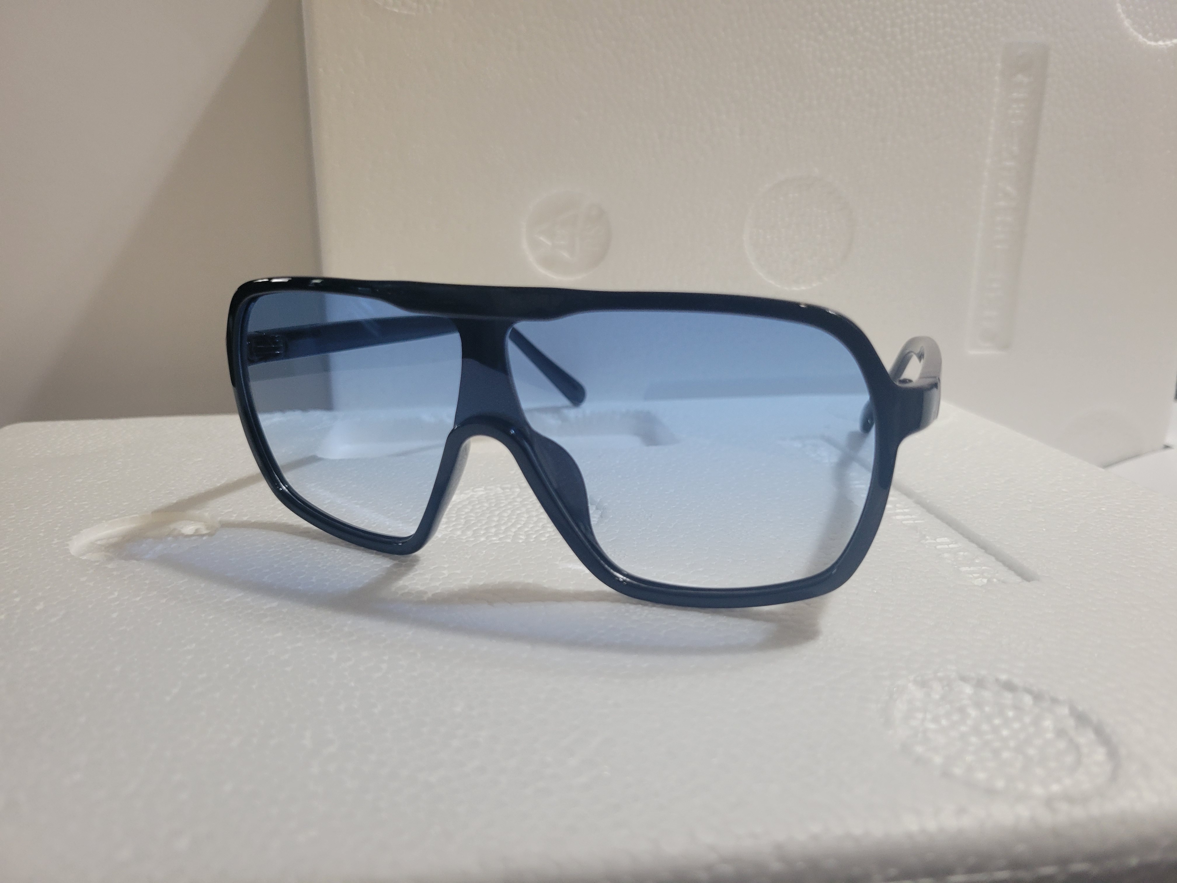 #48- Oversized Sunglasses Light Blue Shaded – Image 2