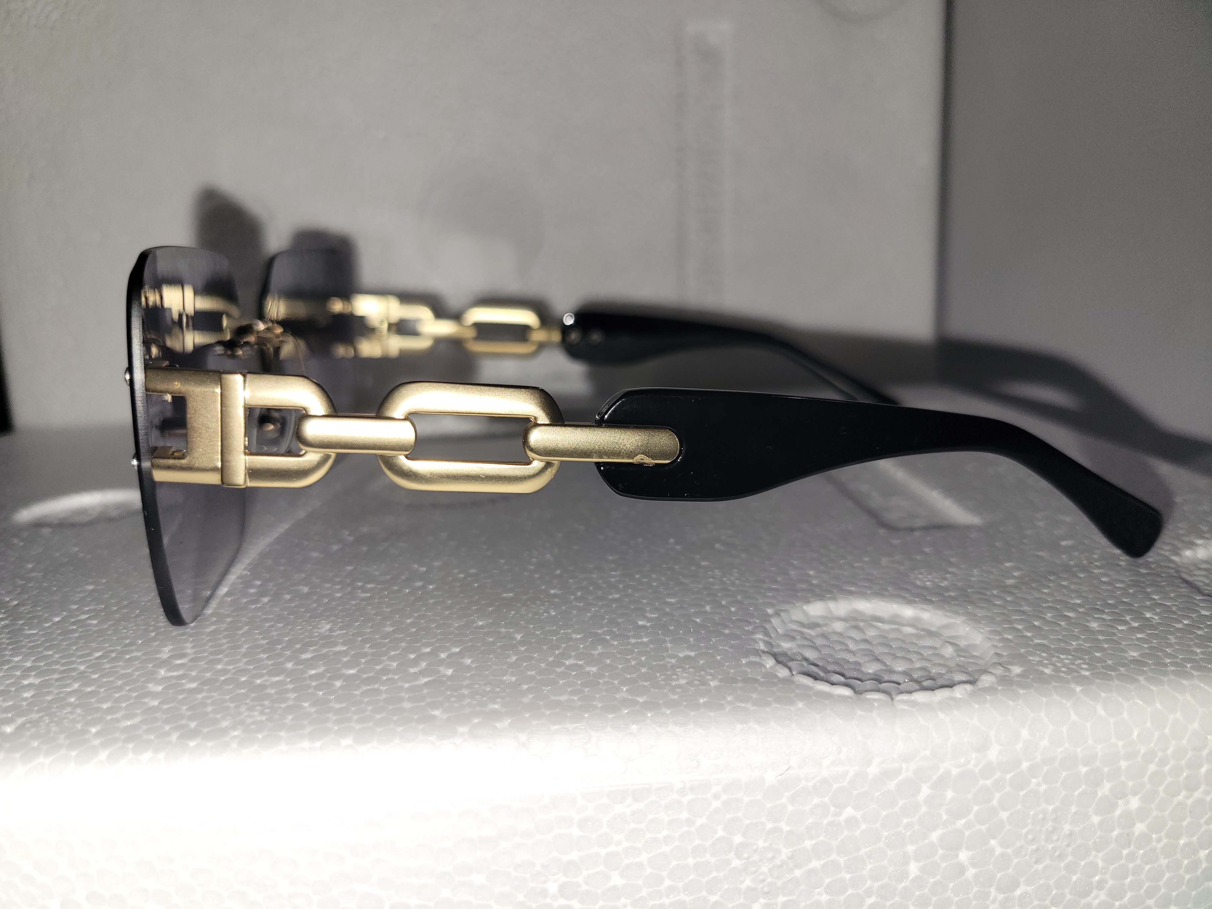 #72-Rimless Purple and Gold Link Sunglasses – Image 2