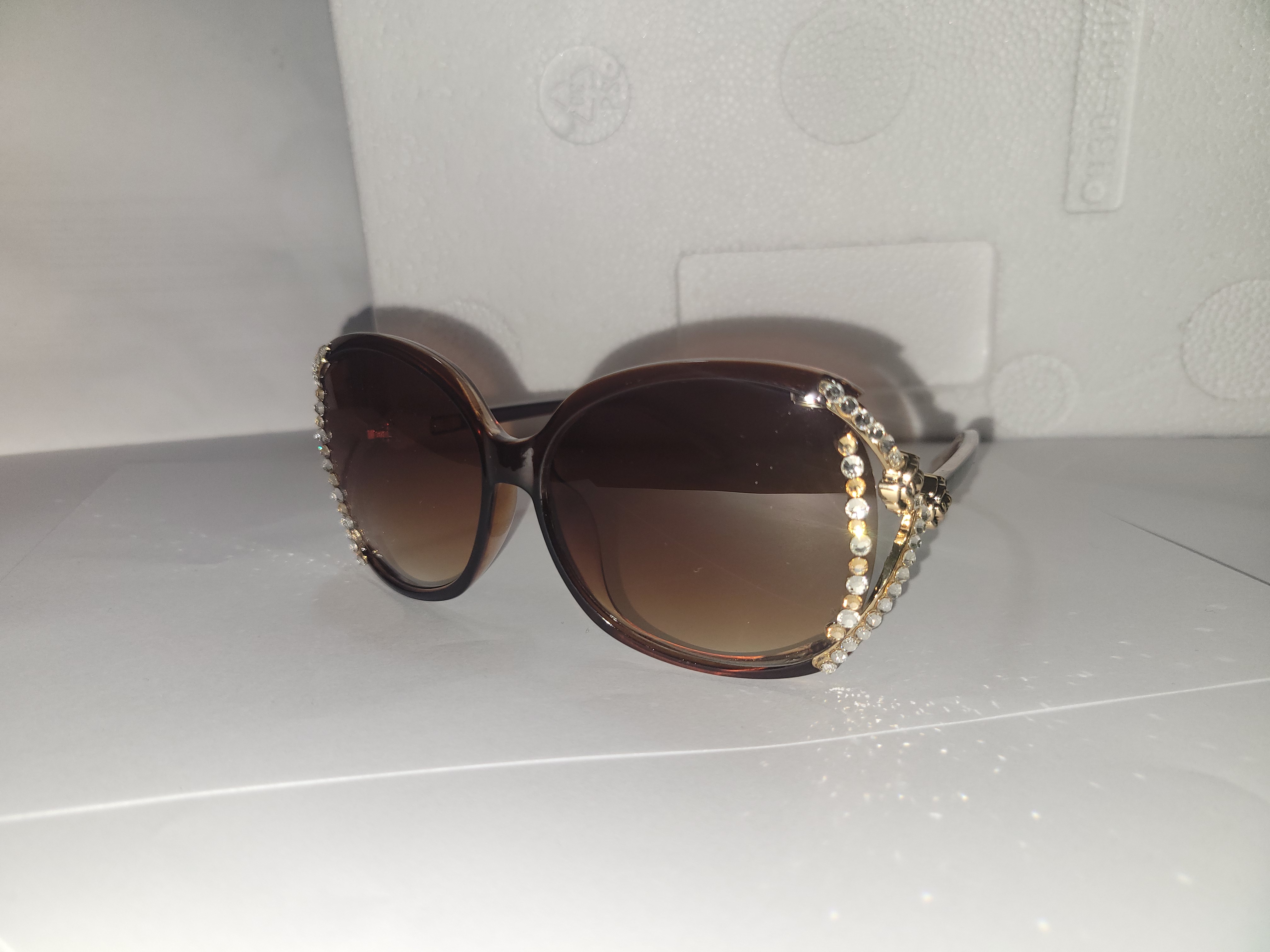 #98- Oversized Shade of Brown – Image 2