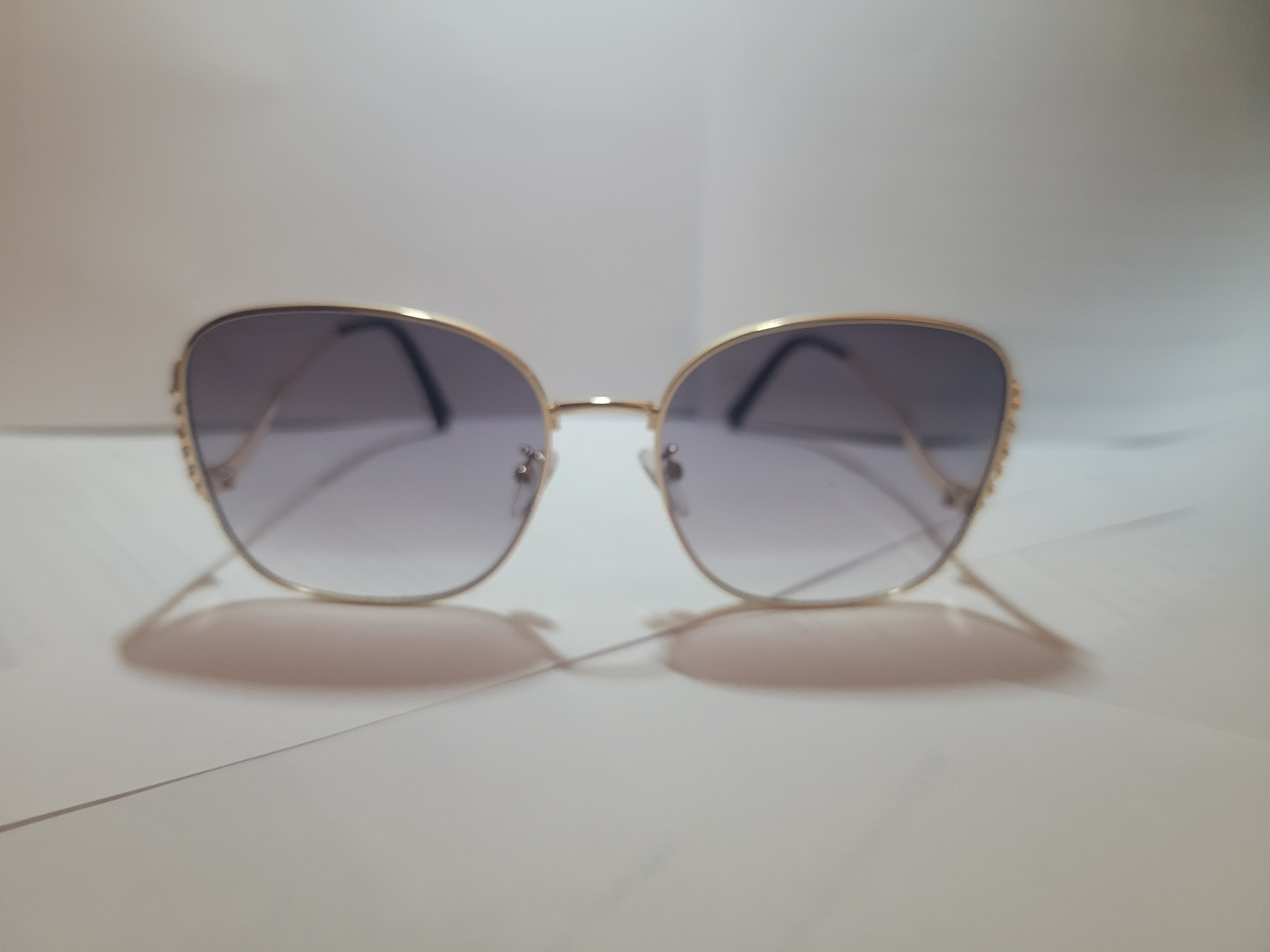 #106-Grey Shades with the Style – Image 2