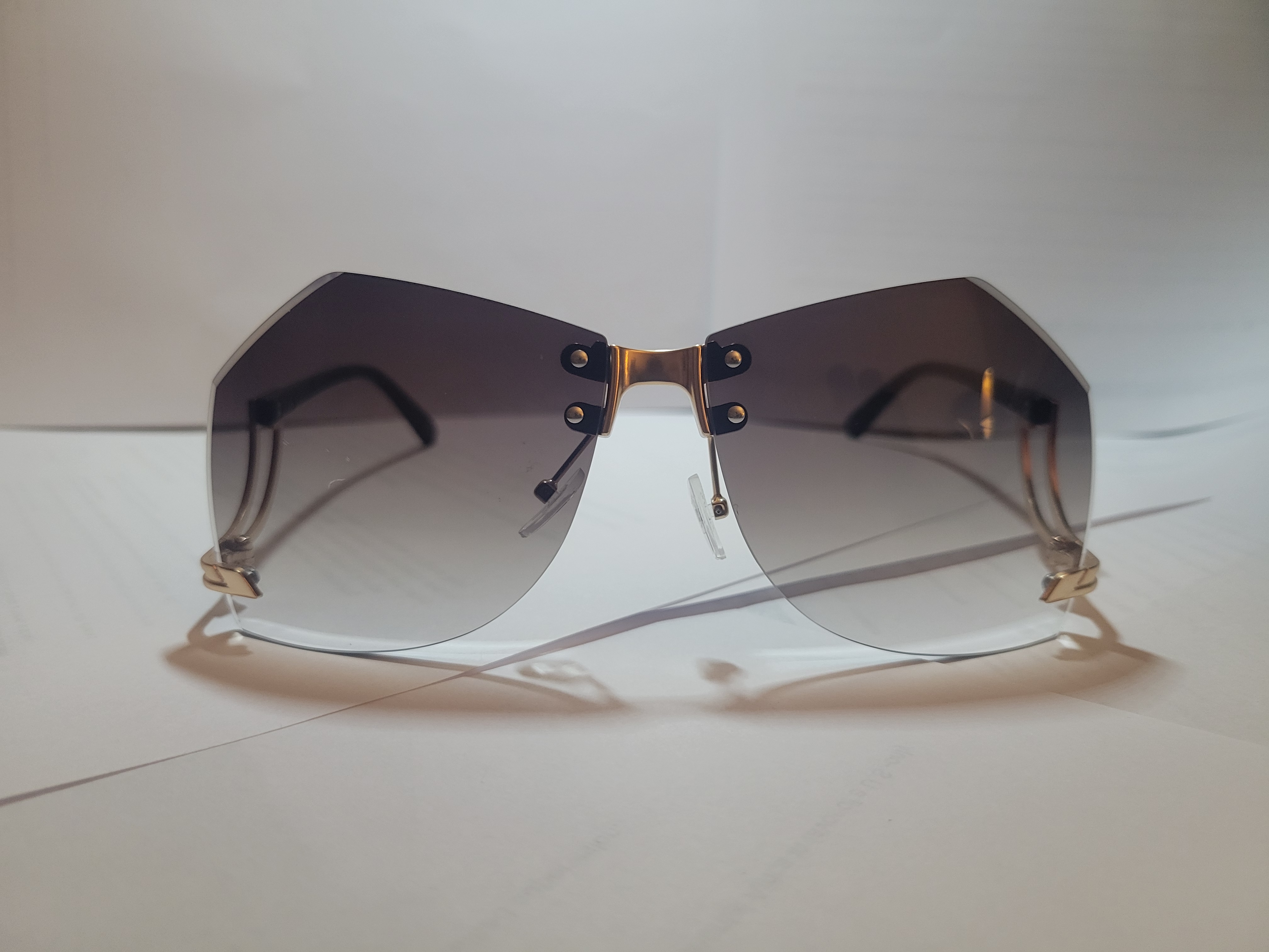 113-Rimless Summer Shades – Image 2
