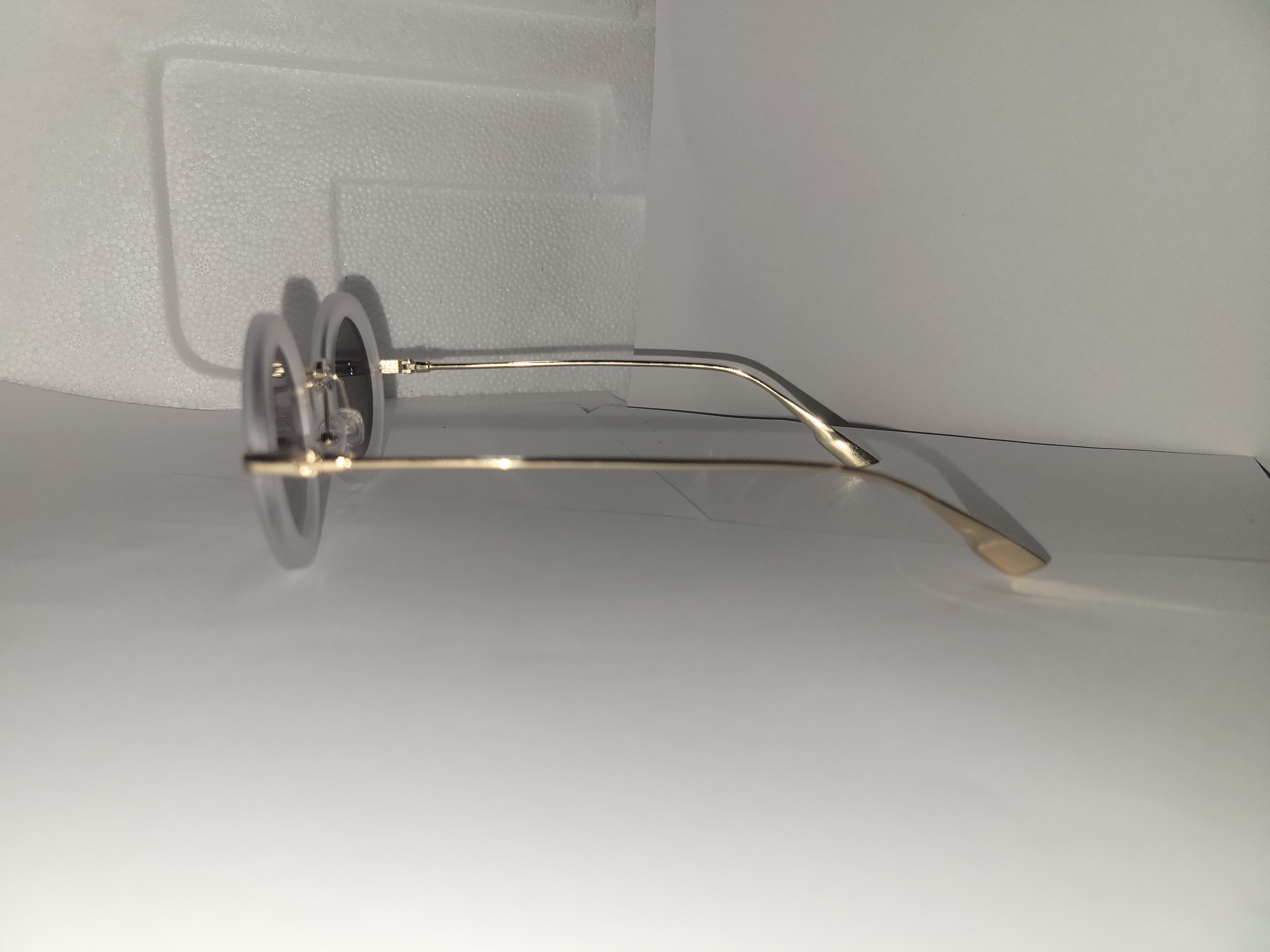 #236-Circular Frames, 2 Kinds of Affair! – Image 4