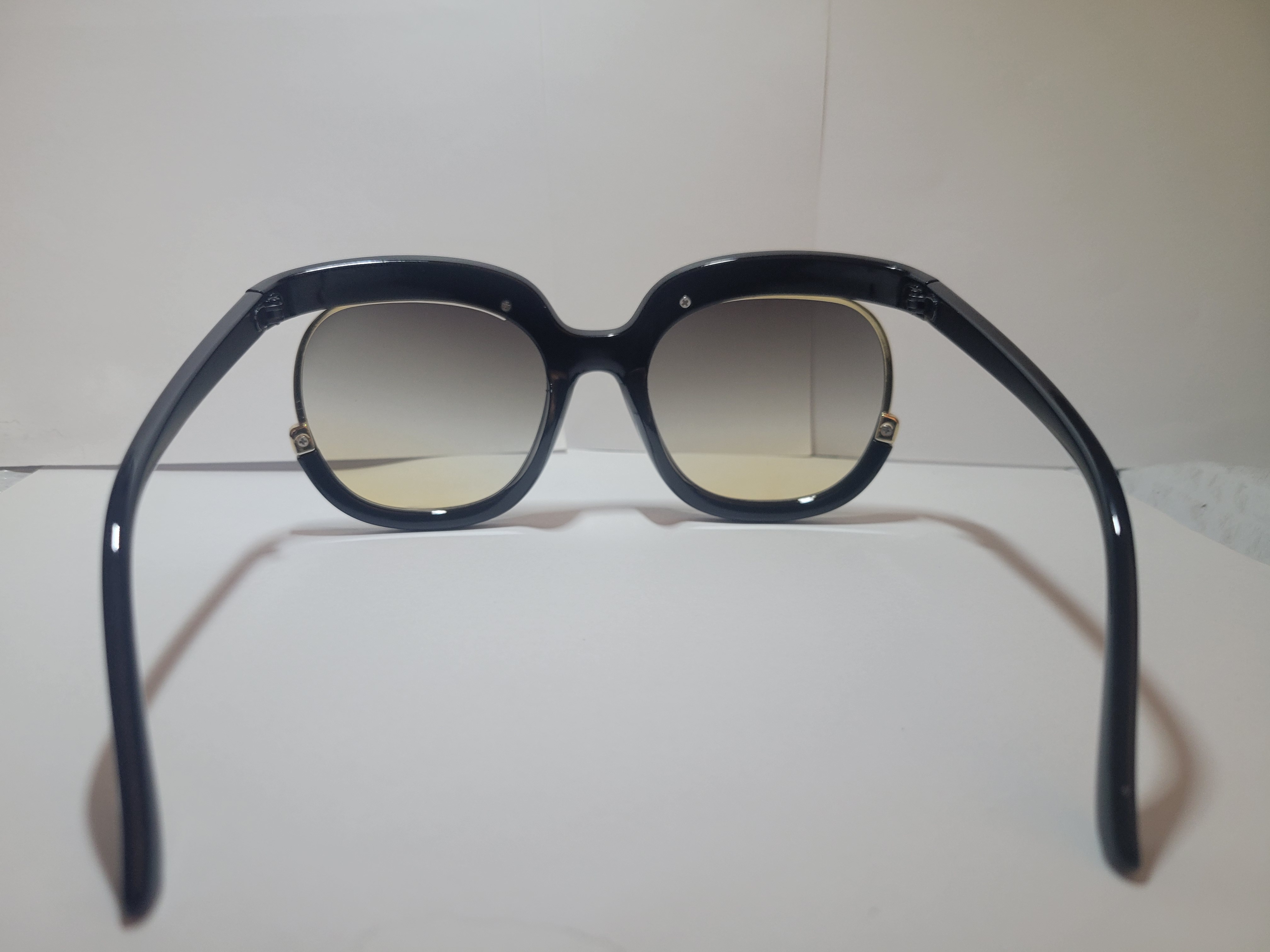 #300- Going Retro and Round – Image 4