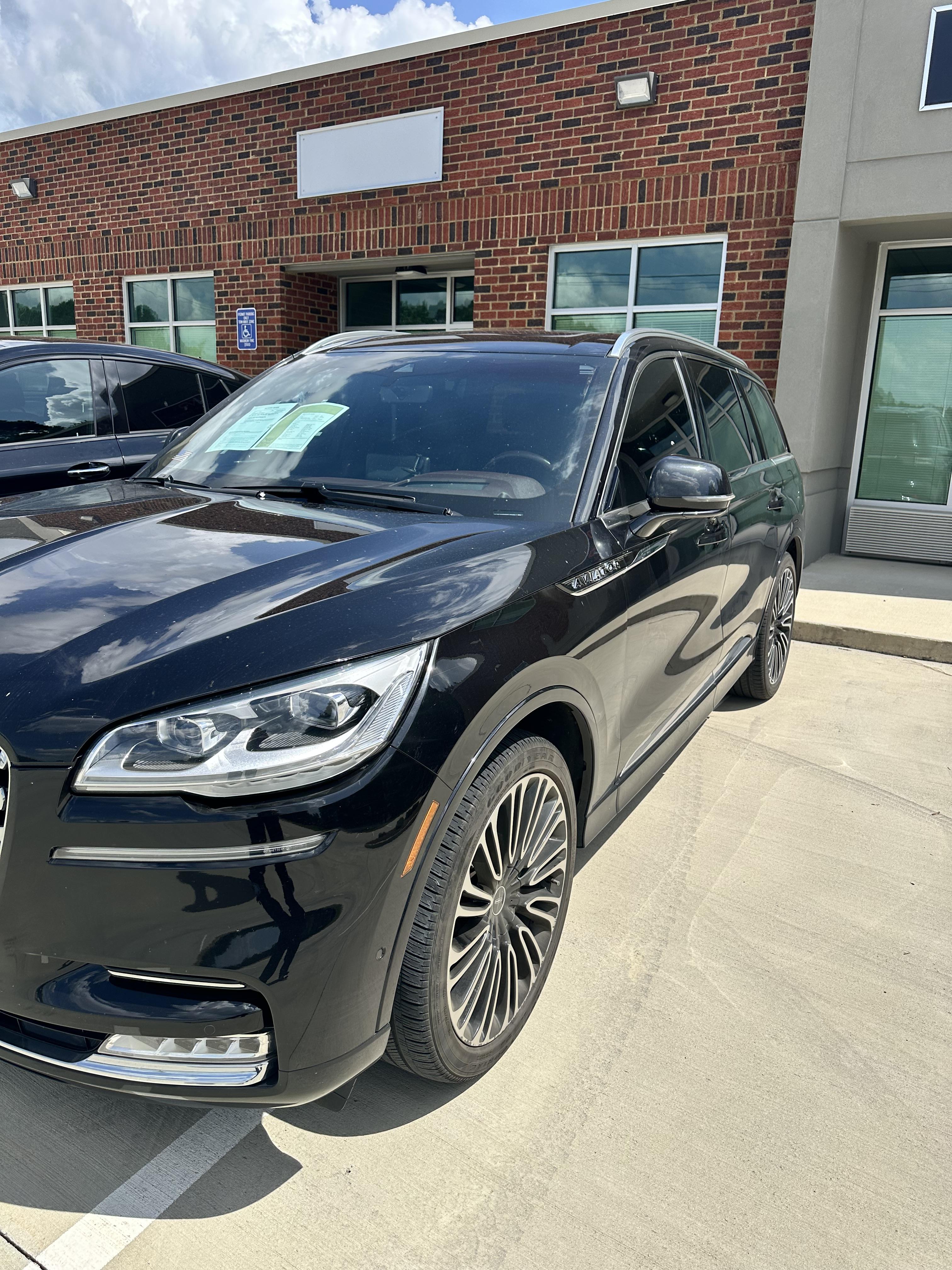 2023 Lincoln Aviator – Image 4