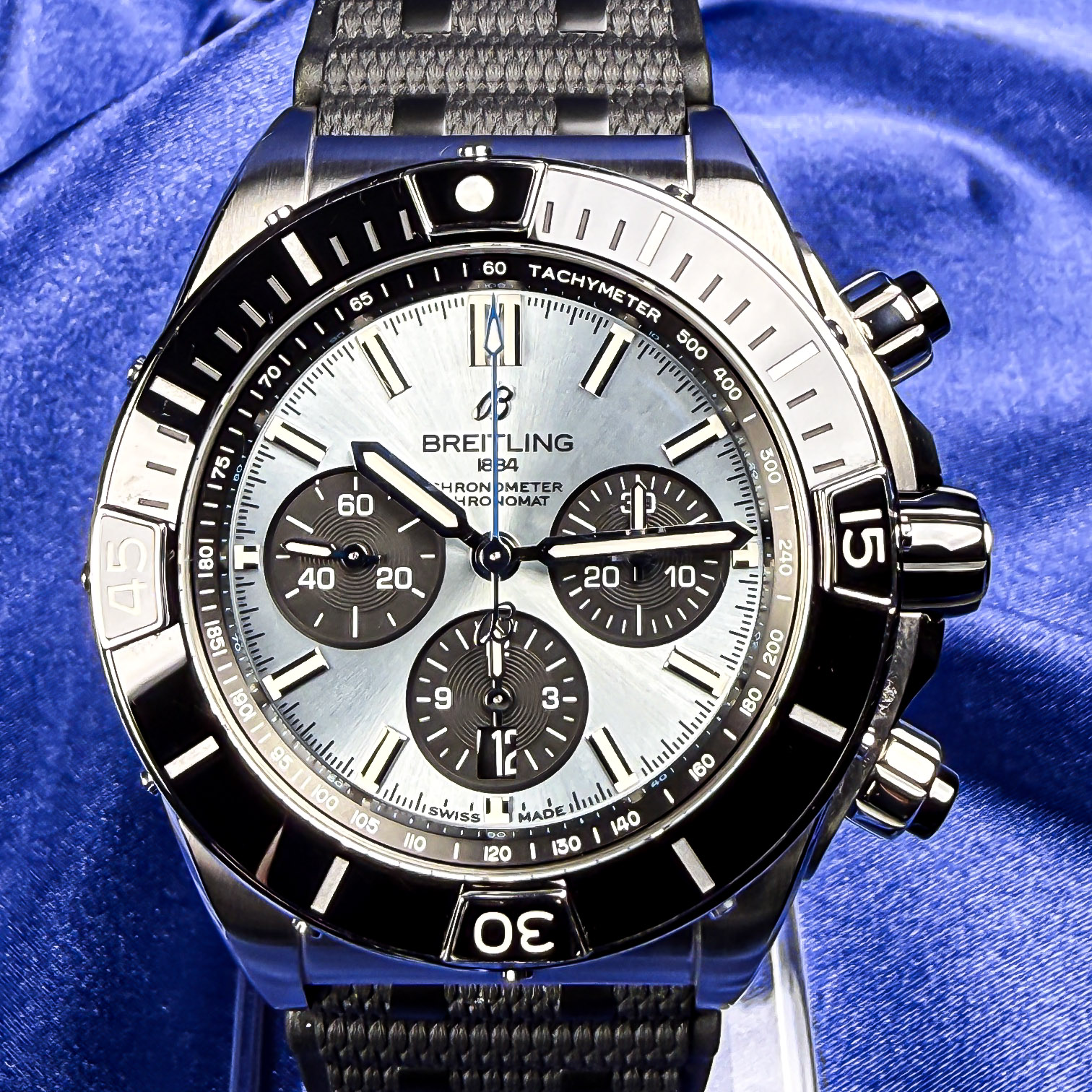 Breitling Super Chronomat Automatic PB0136251C1S1 – Image 4
