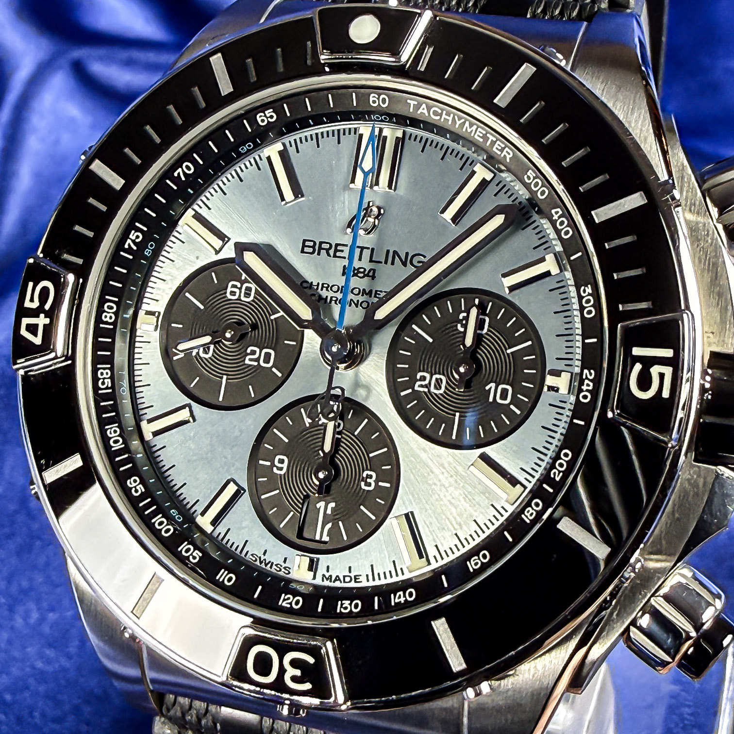 Breitling Super Chronomat Automatic PB0136251C1S1 – Image 3