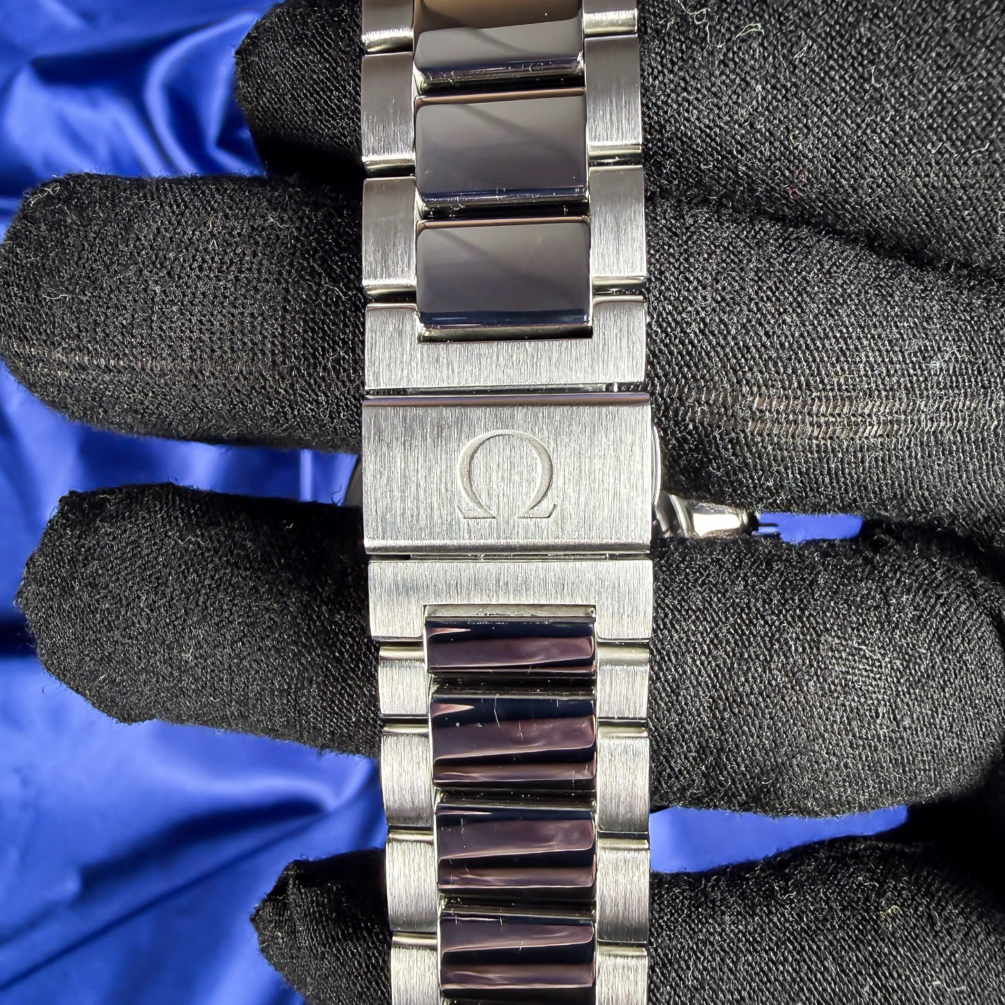 Omega Seamaster Aqua Terra 15,000 - 231.10.42.21.01.002 – Image 10