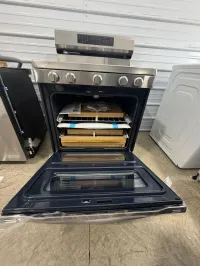  Samsung Stove – Image 4