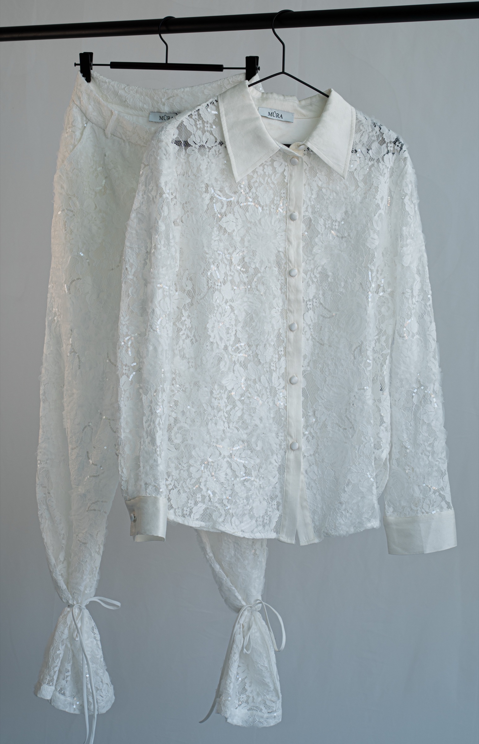 Pantalón Encaje Relieve – Image 4