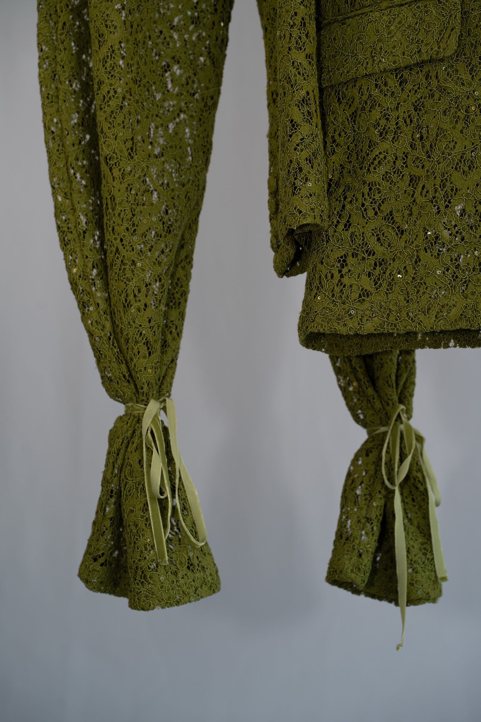 PANTALÓN ENCAJE Esmeralda – Image 3