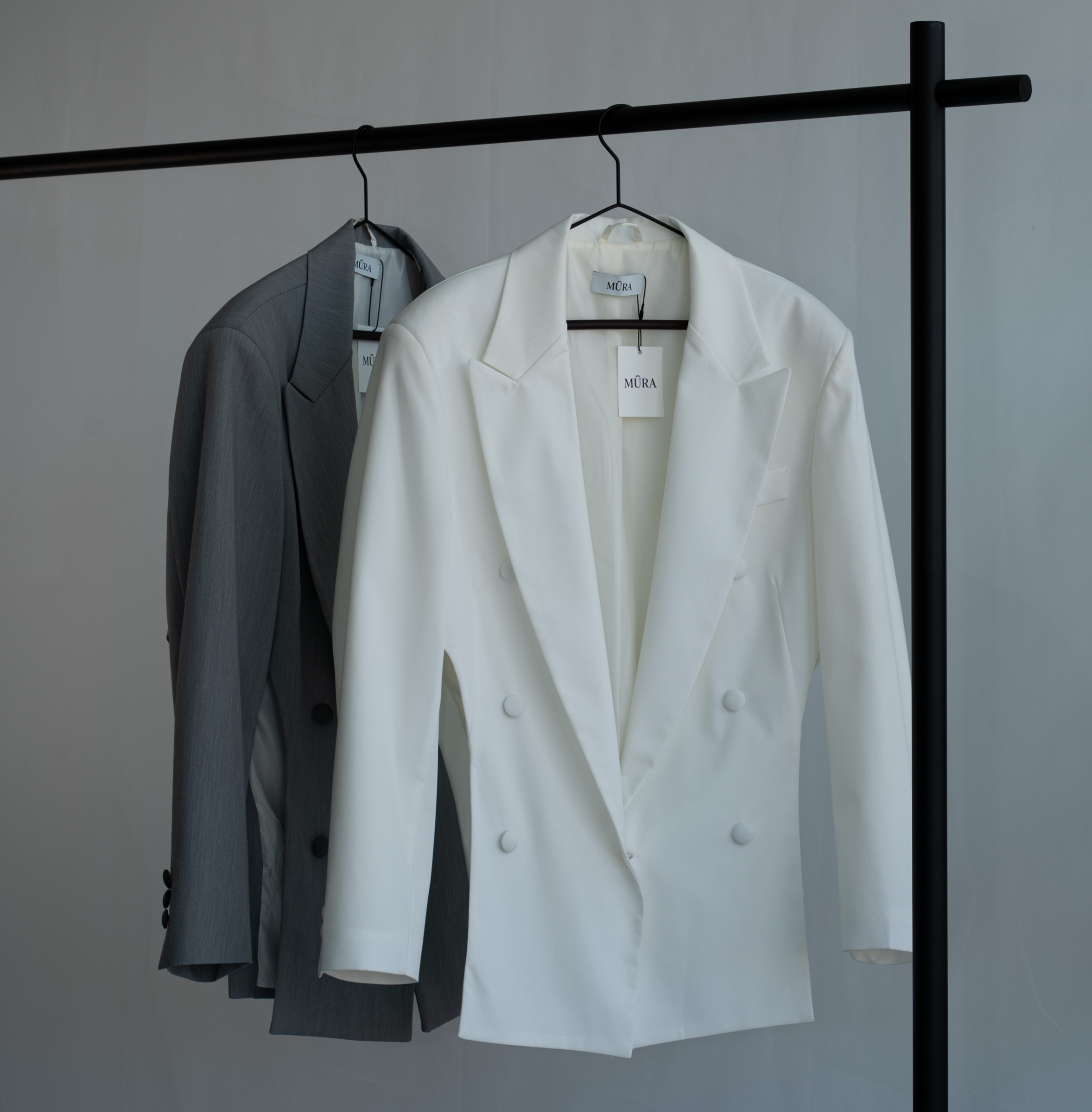 Blazer Gris Arquitectónica – Image 3