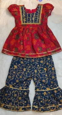 Royal Heritage Girls Party Co-Ord Set – Maroon & Navy – Image 3