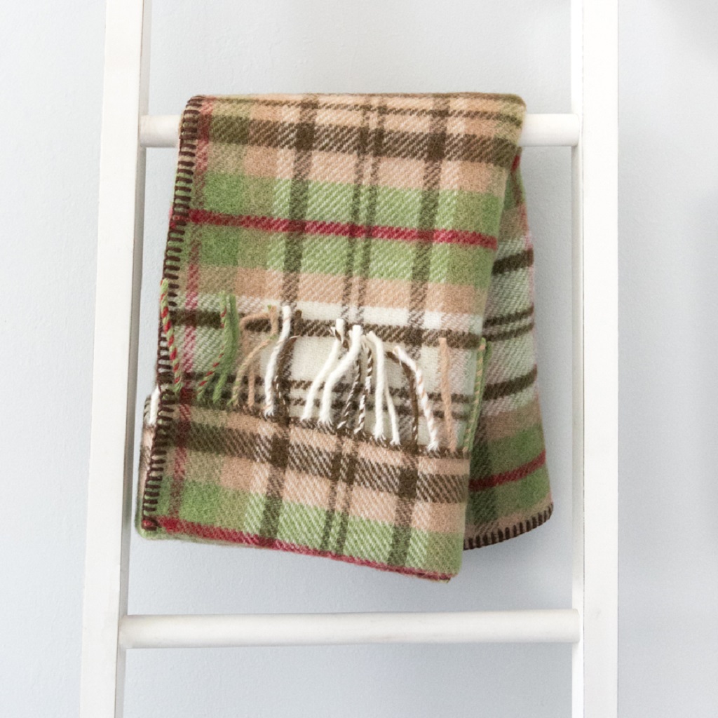 Pure New Wool Pram Blanket – Checks- Cottage Rural