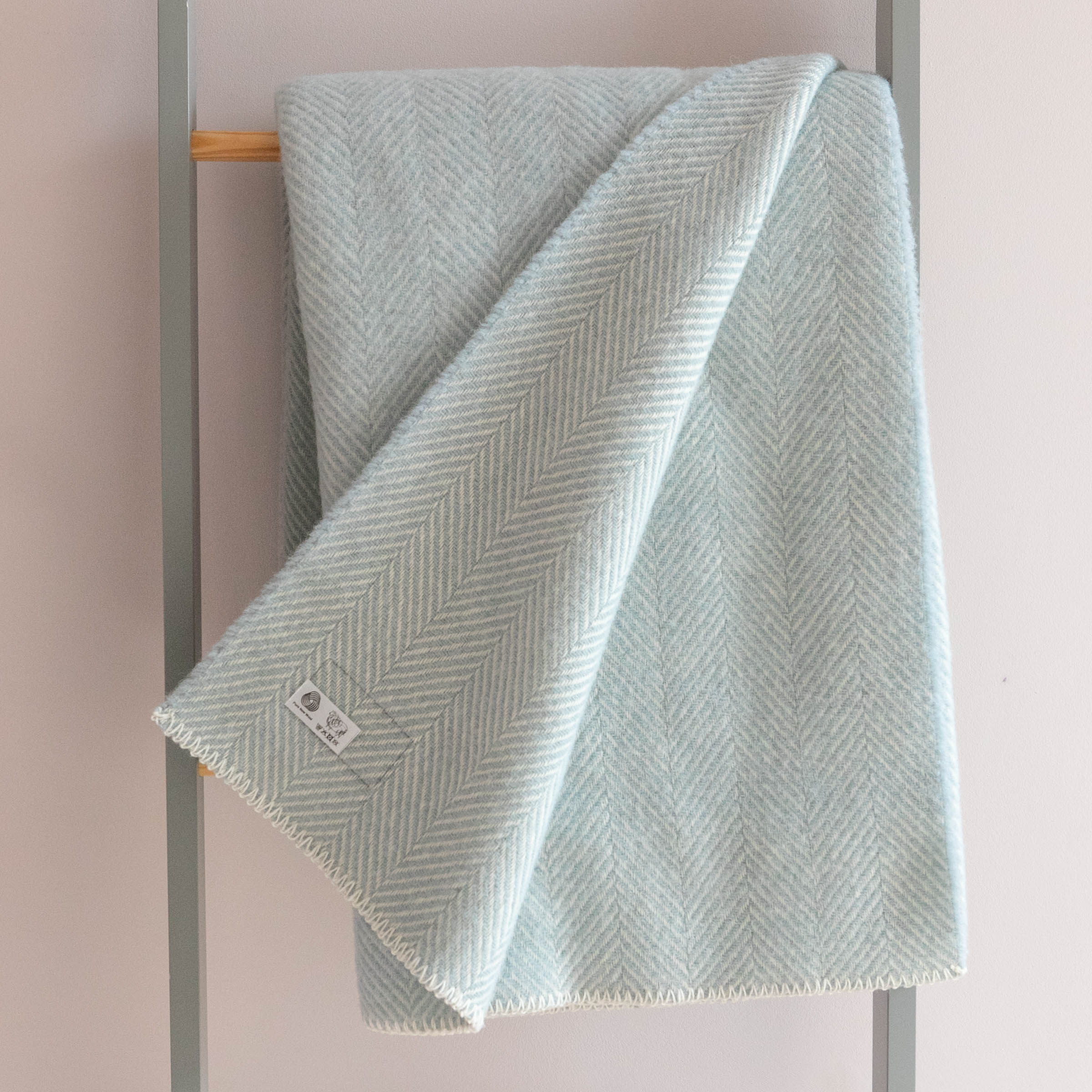 Pure New Wool Blankets – Image 15