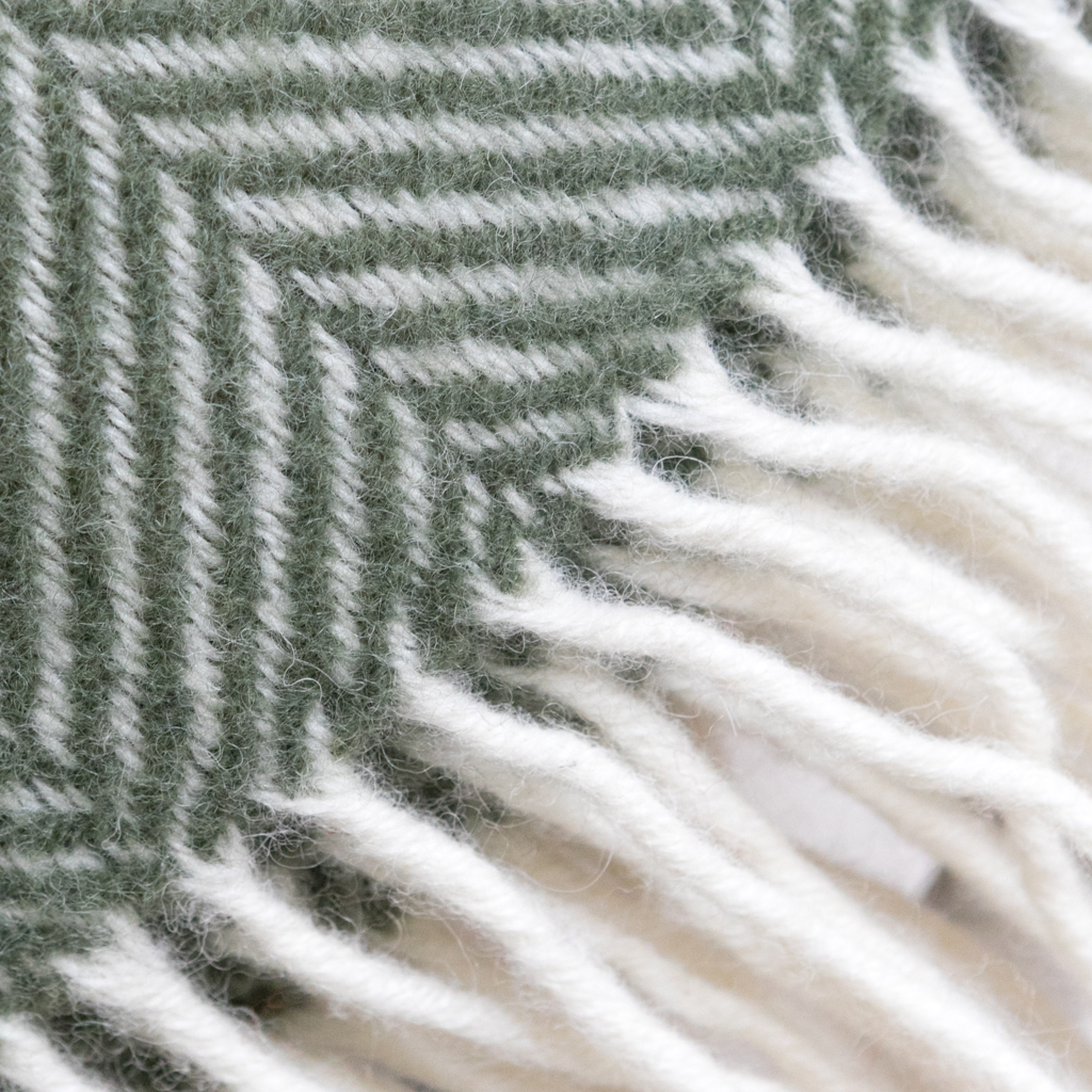Pure New Wool Blankets – Image 12