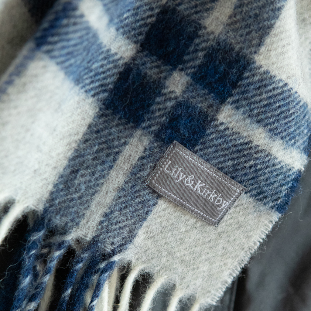 Merino Wool Scarf - 25 x 190cm – Image 3