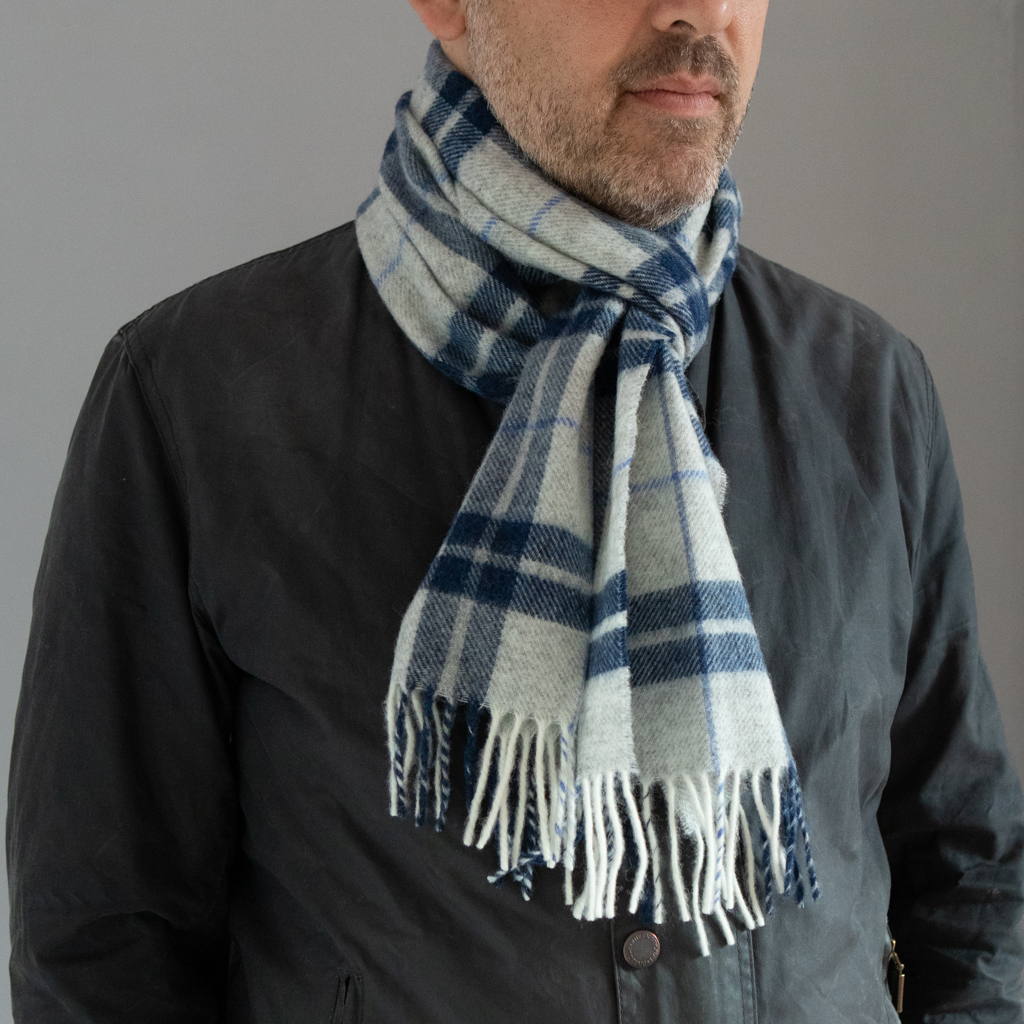 Merino Wool Scarf - 25 x 190cm – Image 1