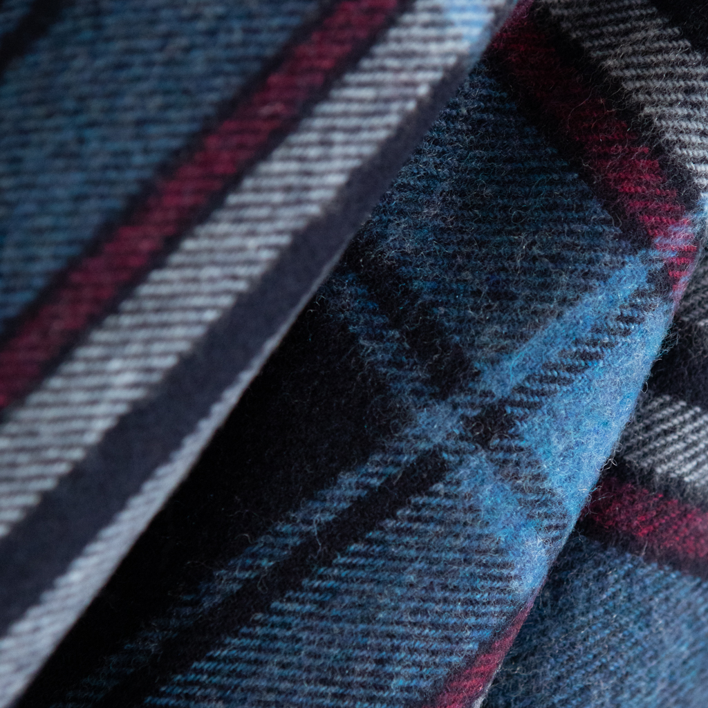 Merino Wool Scarf - 70 x 190cm – Checks - Francis Marine