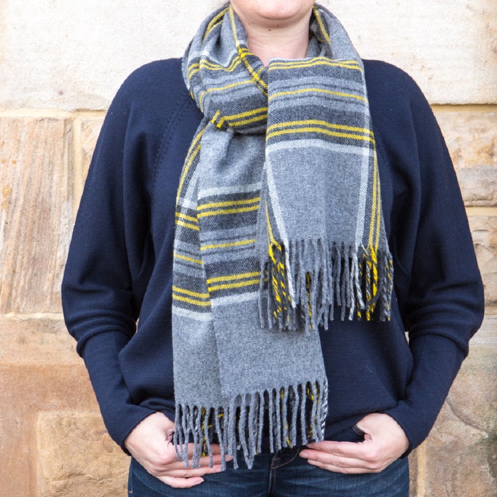 Merino Wool Scarf - 70 x 190cm – Image 7