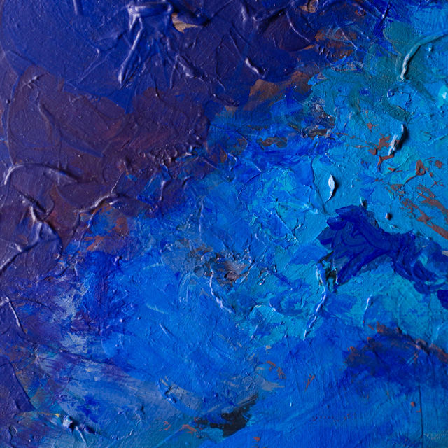 LUMINA DIN ÎNTUNERIC - VÂNDUT – Image 8