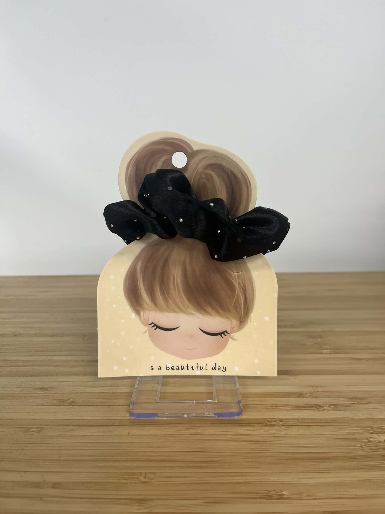 Scrunchie – Black with diamontes