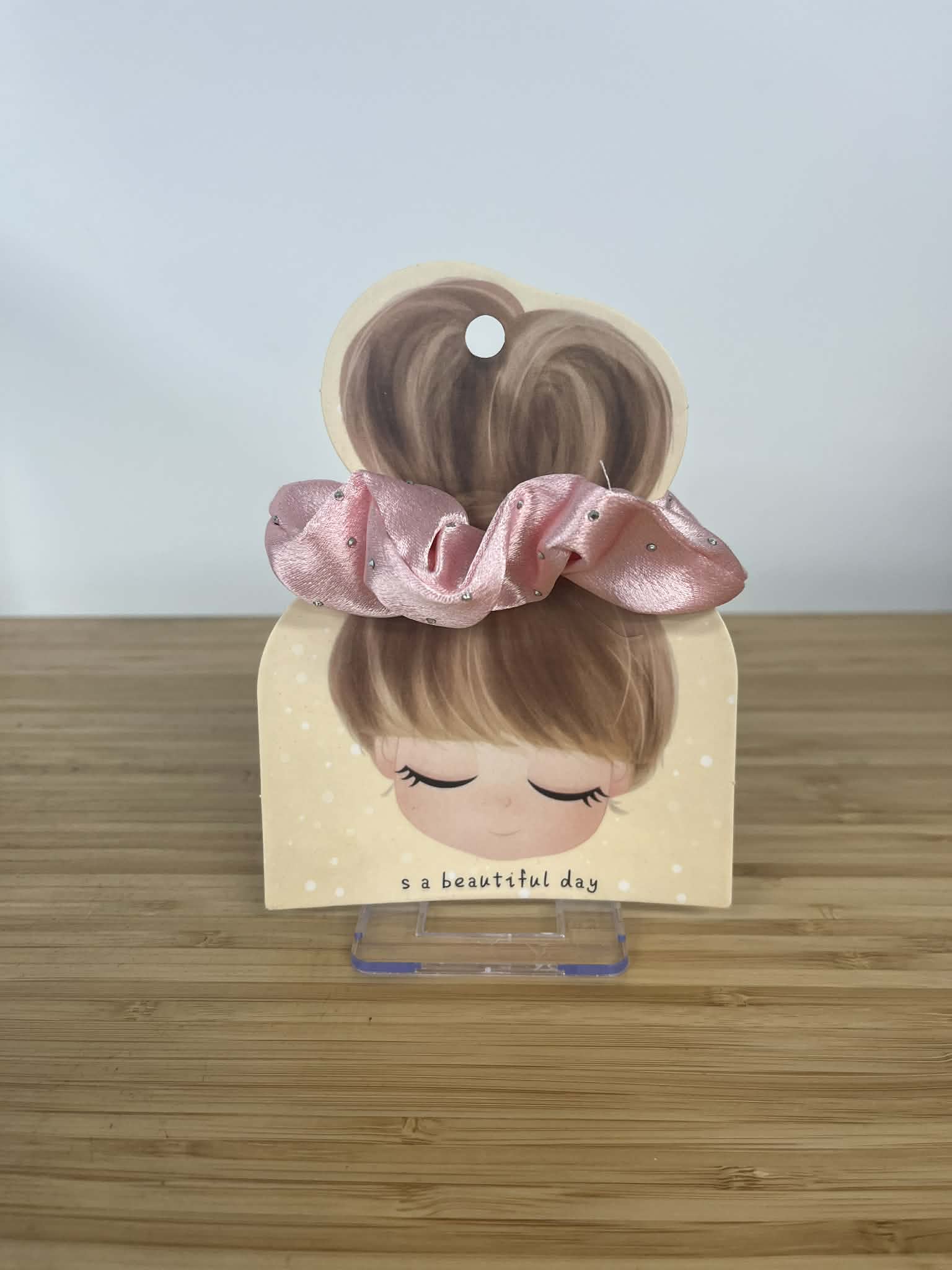 Scrunchie – Pink with diamontes