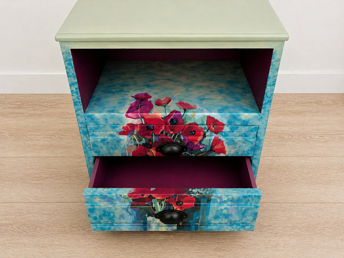 Poppy bloom bedside cabinet – Image 4
