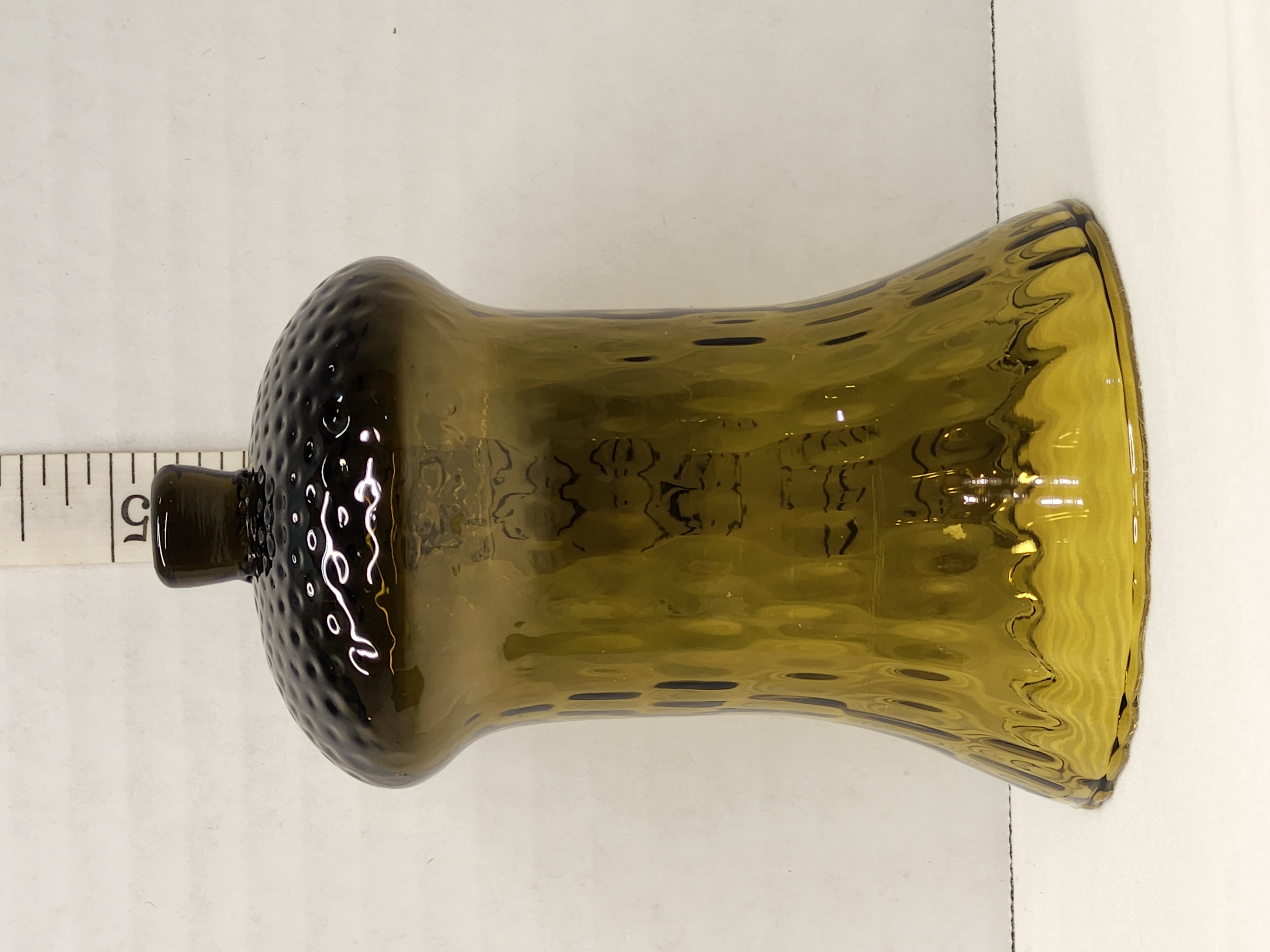 Vintage 1970s Homco Earth-Tone Peg Votive Glass Shades - Avocado & Amber Pair – Image 3