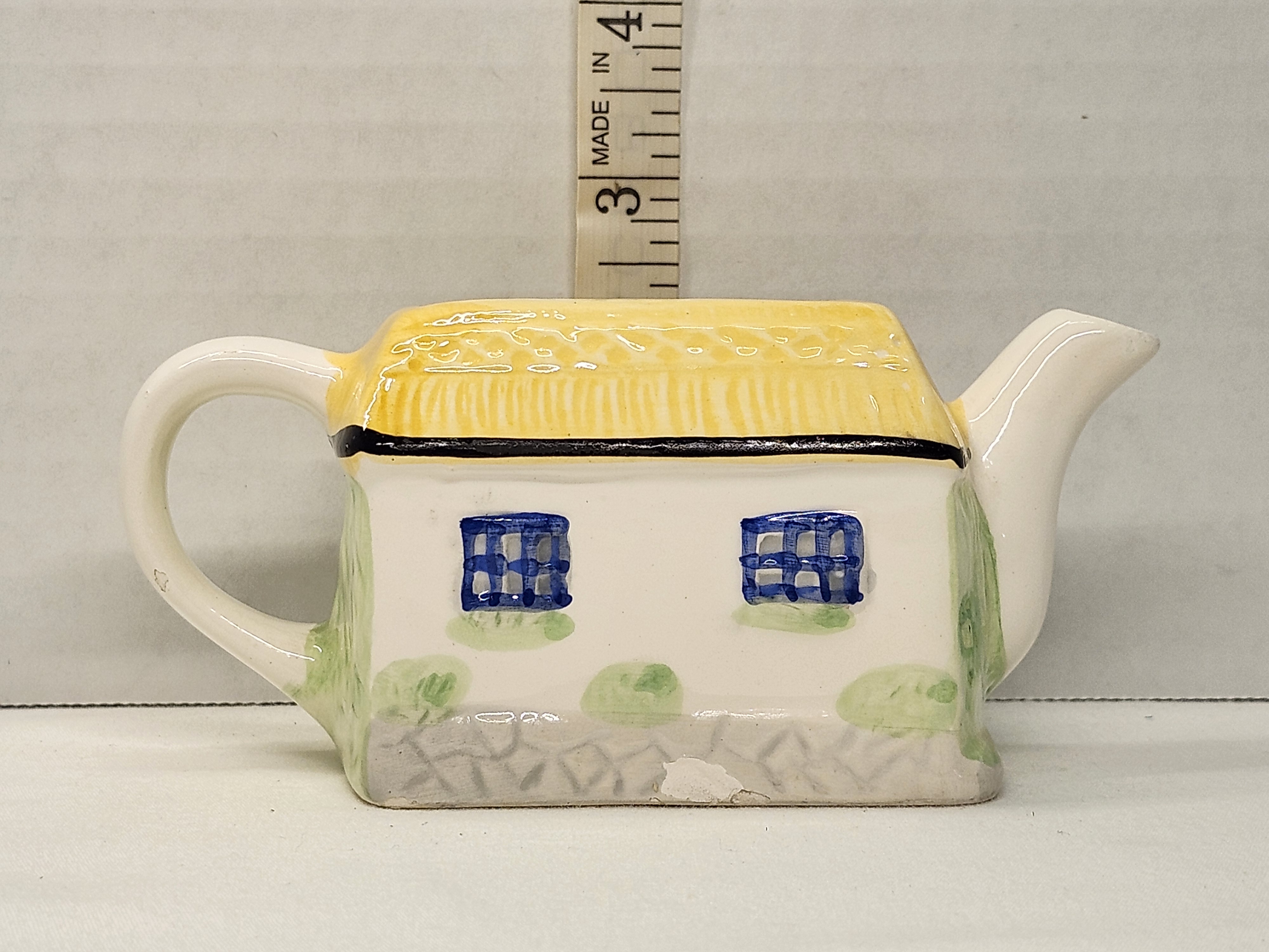 Vintage 1980s Miniature Cottagecore Ceramic Teapot Planter – Image 2