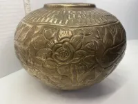 Vintage Hand-Etched Brass Ginger Jar Vase - Ornate Floral Chased Design – Image 1
