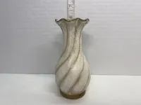 Vintage White Ceramic Swirl Bud Vase - Gold Trim Crackle Glaze – Image 1