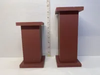 Rustic Barn Red Wooden Pillar Candle Holders with Metal Stars - Staggered Set of 2 – Image 2