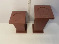 Rustic Barn Red Wooden Pillar Candle Holders with Metal Stars - Staggered Set of 2 – Image 4