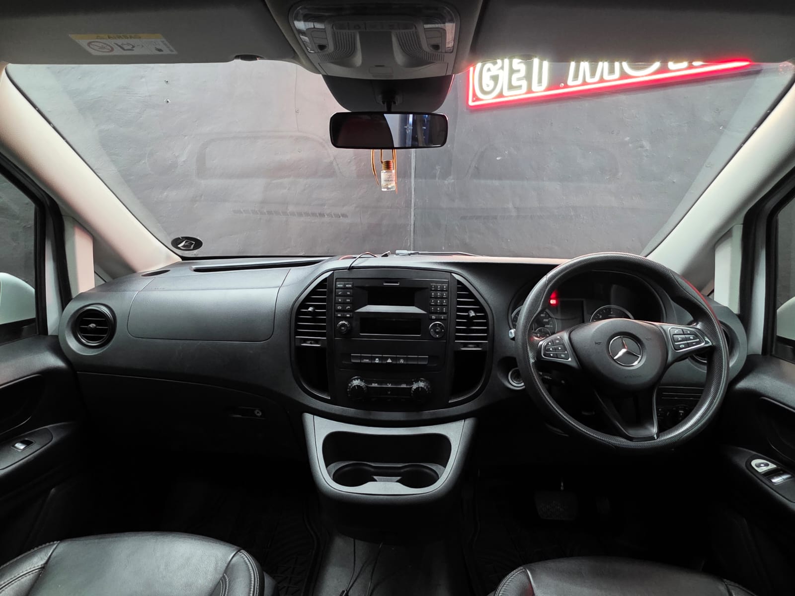 Mercedes-Benz Vito 116 2.2 CDI Tourer Pro A/T – Image 11