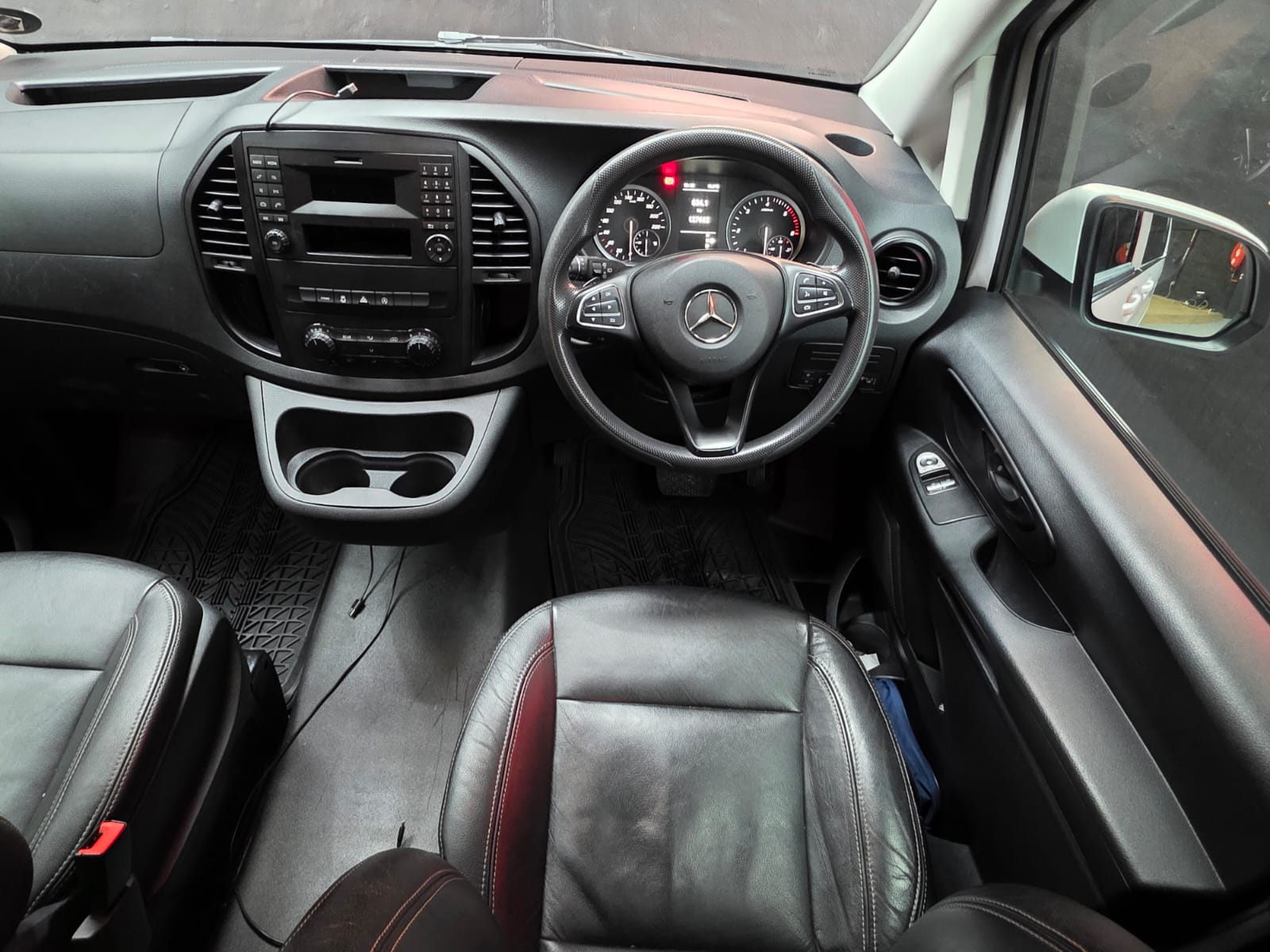 Mercedes-Benz Vito 116 2.2 CDI Tourer Pro A/T – Image 10