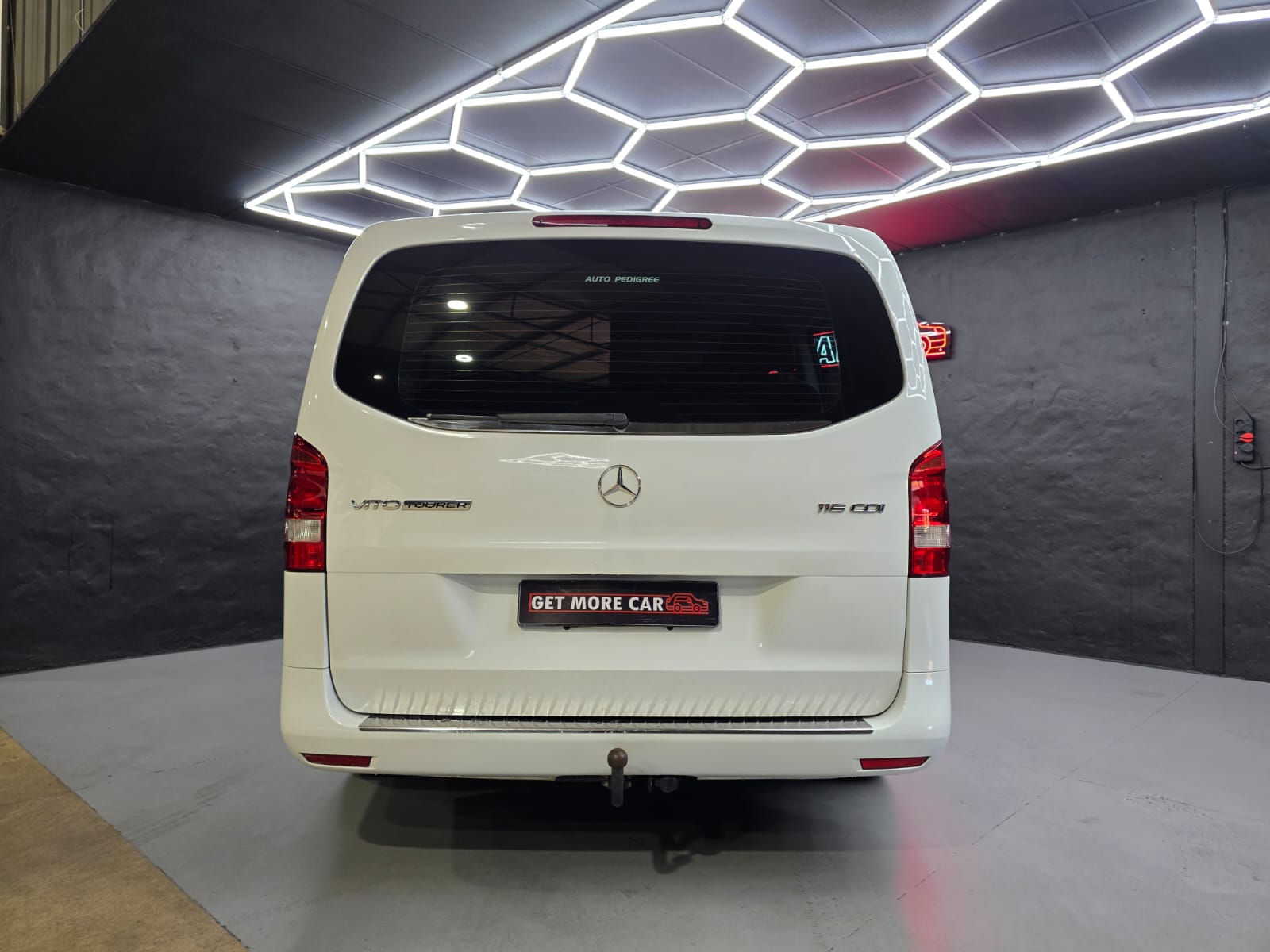 Mercedes-Benz Vito 116 2.2 CDI Tourer Pro A/T – Image 5