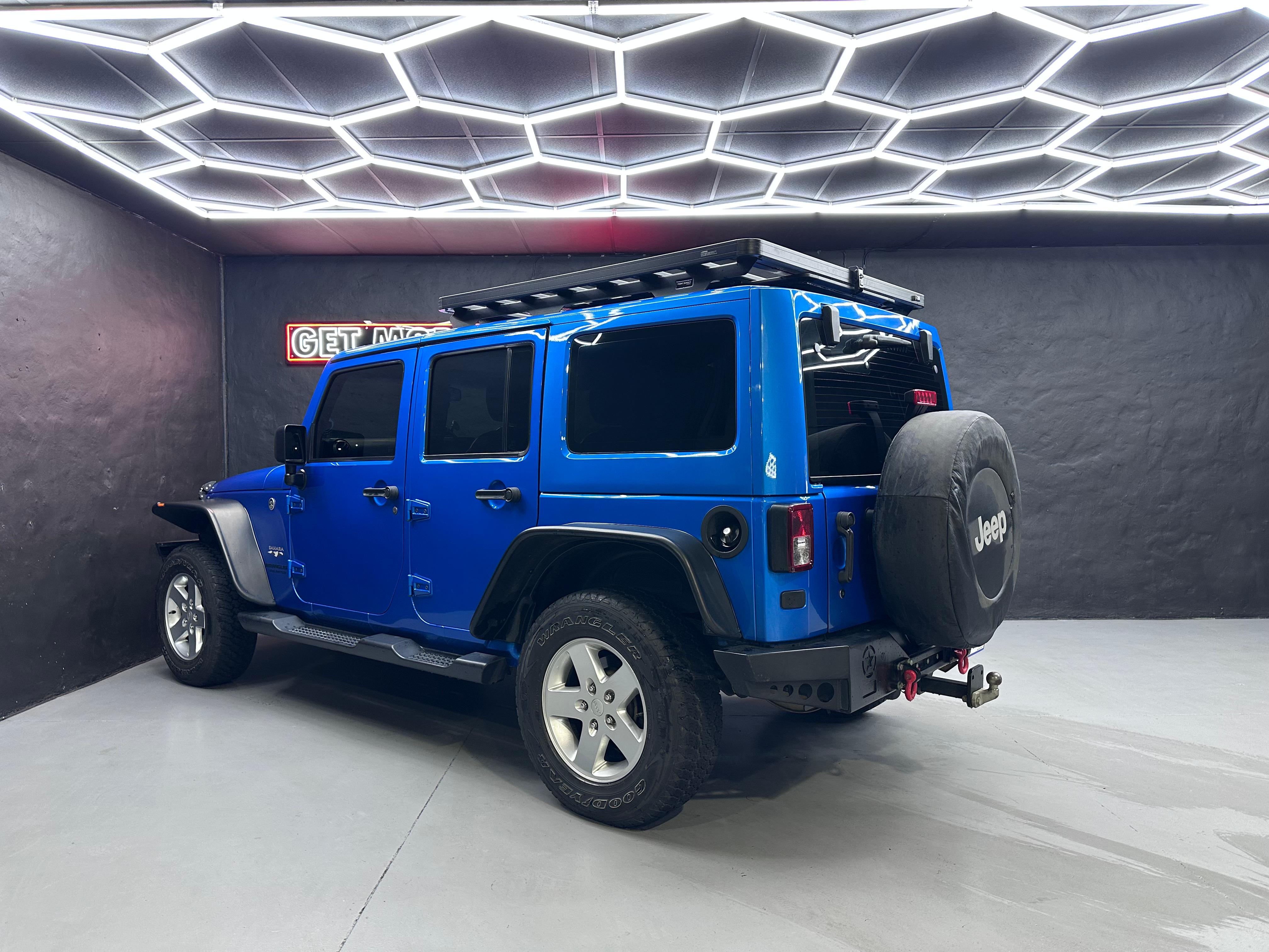 Jeep Wrangler 3.6 Unlimited Sahara A/T – Image 4