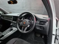  Porsche Macan – Image 10